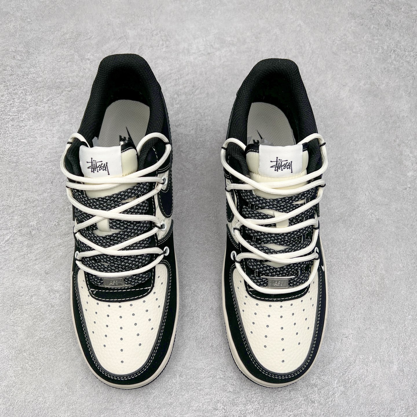 图片[2]-NK Air Force 1´07 Low 空军一号低帮百搭休闲运动板鞋 SJ1198-108 柔软、弹性十足的缓震性能和出色的中底设计 横跨复古与现代的外型结合 造就出风靡全球 三十多年的Force 1 直到今天还深受青睐 实拍调校N版已经零色差零失真 百分百还原实物色彩所见即所得 不存在货不对板色差等低级问题 选购参考实物拍摄 不混卖不参货 只用心做好货严格选品 承诺混一赔十 尺码：36 36.5 37.5 38 38.5 39 40 40.5 41 42 42.5 43 44 44.5 45-选品中心