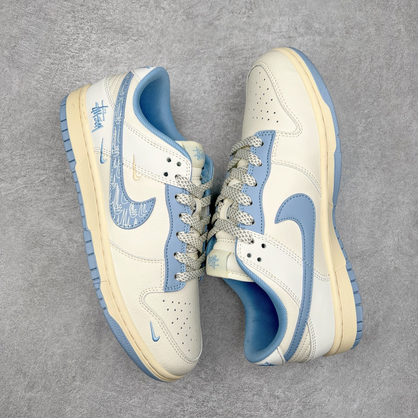 图片[3]-NK Dunk Low 定制配色 XS6089-503 大厂出品 极力推荐 原装头层材料 独家版型蒸餾加工帶來的是更好的视觉和脚感体验大厂纯原品质出货 清洁度 电绣工艺 皮料切割干净无任何毛边 细节完美 实拍调校N版已经零色差零失真 百分百还原实物色彩所见即所得 不存在货不对板色差等低级问题 选购参考实物拍摄 不混卖不参货 只用心做好货严格选品 承诺混一赔十 尺码：36 36.5 37.5 38 38.5 39 40 40.5 41 42 42.5 43 44 44.5 45-选品中心