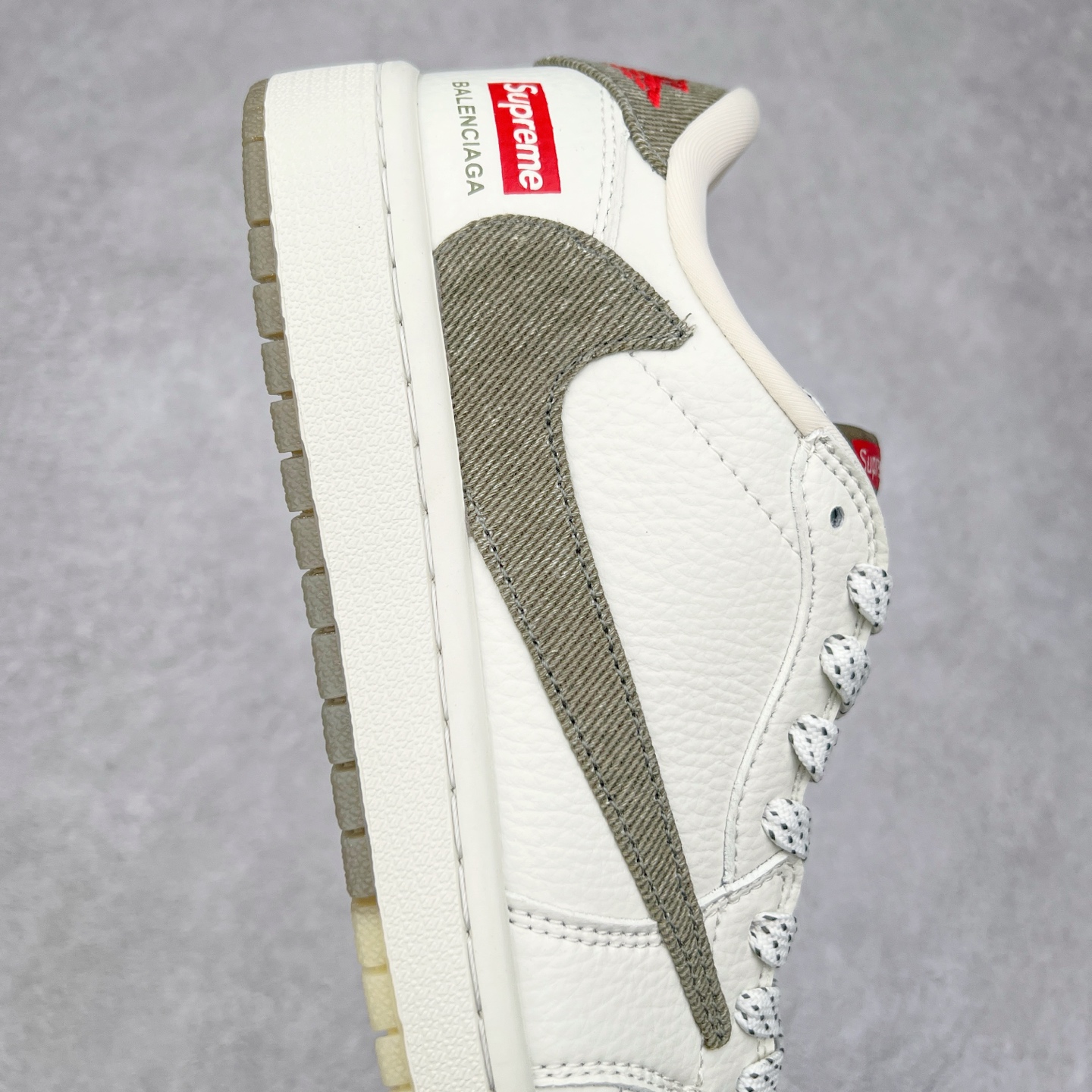 图片[6]-TS x Air Jordan AJ1 Low 倒钩低帮联名定制配色 JH6088-609 原厂内置气垫魔块 A模大底 头层小牛皮 鞋舌AJ原厂专用牛津布+AJ专用反口珍珠布+原厂无杂质高弹内里海棉+特殊封边弹力鞋带 实拍调校N版已经零色差零失真 百分百还原实物色彩所见即所得 不存在货不对板色差等低级问题 选购参考实物拍摄 不混卖不参货 只用心做好货严格选品 承诺混一赔十 尺码：36 36.5 37.5 38 38.5 39 40 40.5 41 42 42.5 43 44 44.5 45-选品中心