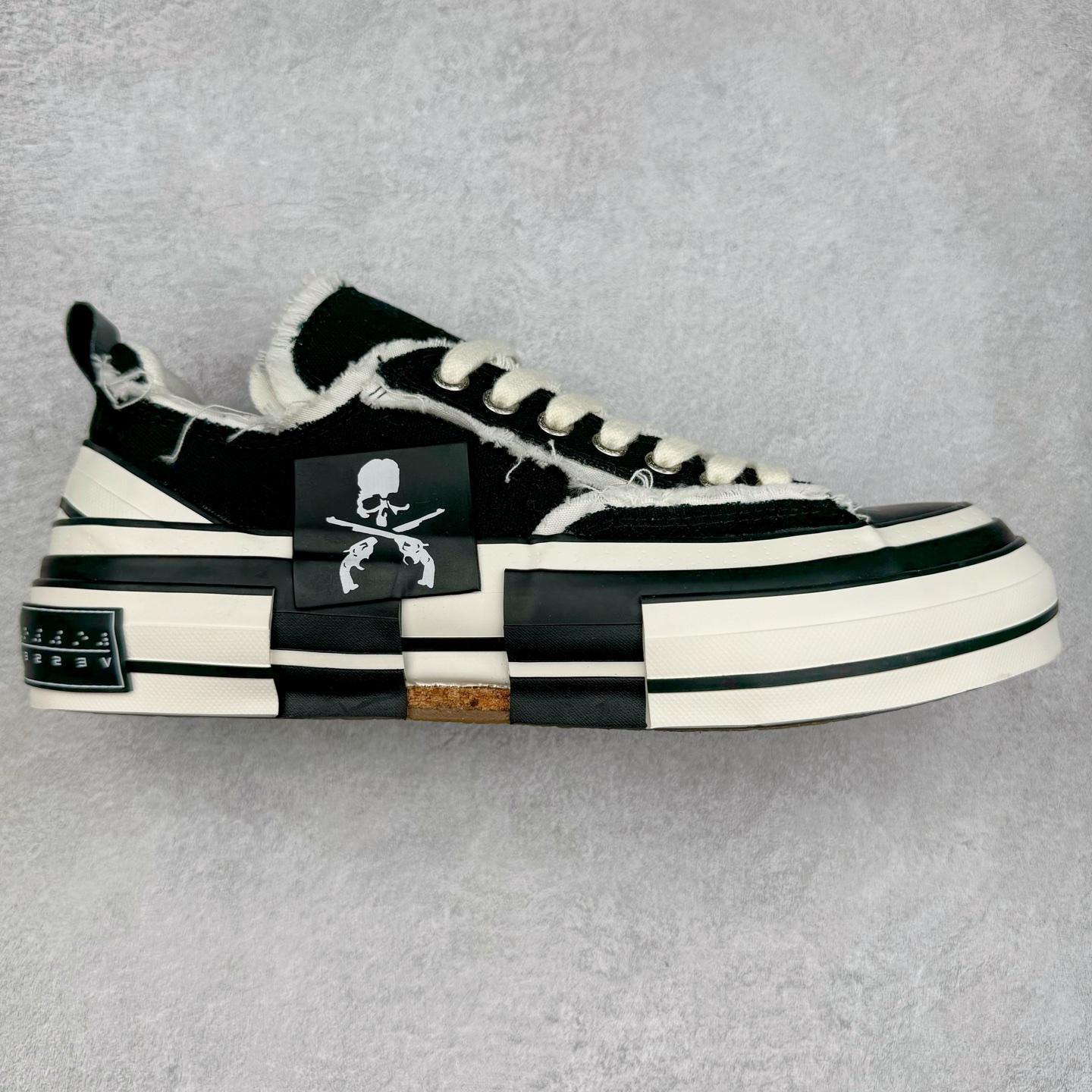 ＃零售版 吴建豪个人新锐品牌 xVESSEL G.O.P. Low解构重叠厚底软木低帮百搭增高帆布硫化板鞋 东莞纯原 大厂出品 目前为止唯一天花板版本纯原级别 众明星网红上脚支持扫码防伪标签特殊效果 支持NFC网页编码识别 升级厚实木塞内底 纯手工贴合多重围条硫化工艺 正确渐变效果原盒包装物 采用12蛊司厚实舒适帆布面料 流苏做旧复古效果 余文乐 蔡徐坤助攻款式 尺码：35 36 37 38 39 40 41 42 43 44 45-选品中心