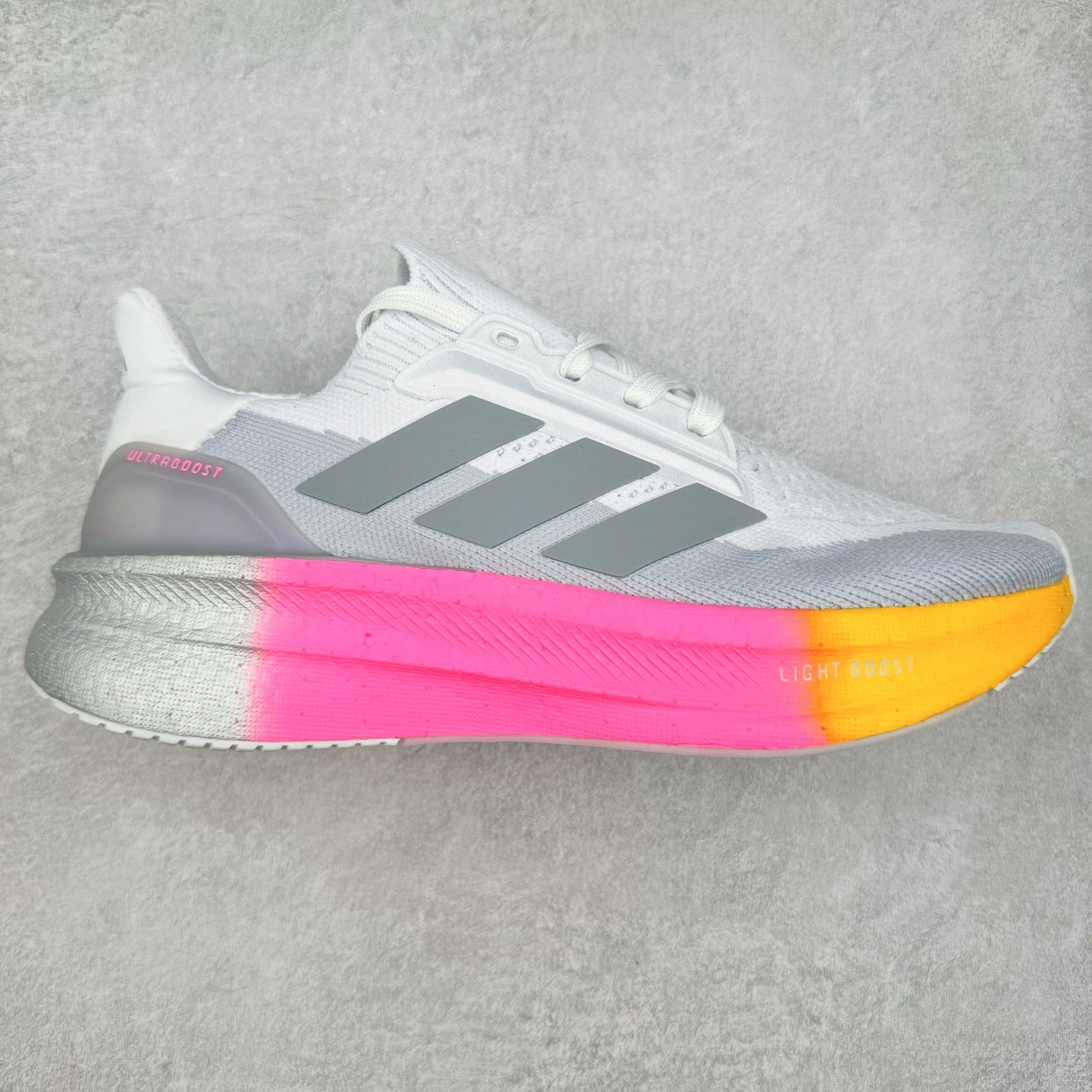 #纯原福利‼️
AD Ultra Boost 5X 2025高性能版5X系列UB低帮袜套式针织透气缓震休