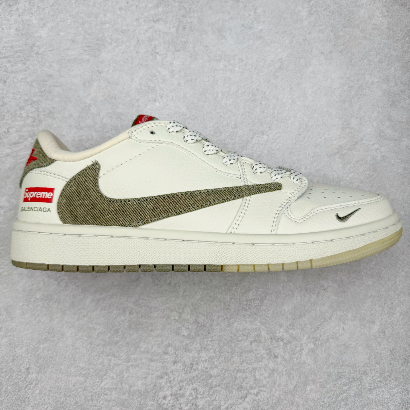 TS x Air Jordan AJ1 Low 倒钩低帮联名定制配色 JH6088-609 原厂内置气垫魔块 A模大底 头层小牛皮 鞋舌AJ原厂专用牛津布+AJ专用反口珍珠布+原厂无杂质高弹内里海棉+特殊封边弹力鞋带 实拍调校N版已经零色差零失真 百分百还原实物色彩所见即所得 不存在货不对板色差等低级问题 选购参考实物拍摄 不混卖不参货 只用心做好货严格选品 承诺混一赔十 尺码：36 36.5 37.5 38 38.5 39 40 40.5 41 42 42.5 43 44 44.5 45-选品中心