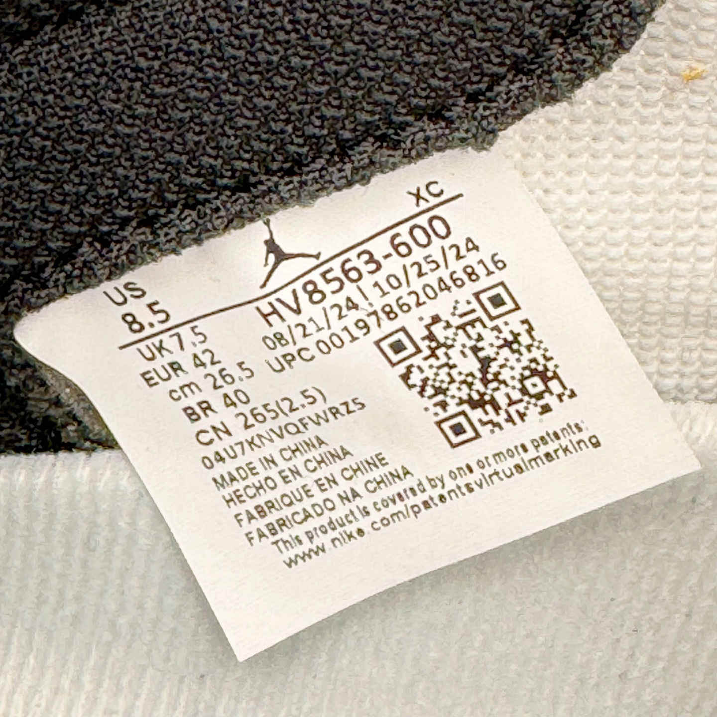 图片[12]-＃PK纯原 Union x Air Jordan AJ1 Retro High NRG 联名四色拼接灰白红 HV8563-600 圈内最强系列 高端零售特供批次 产品品控稳定性领先行业 各方面均可对飙L版 良心定价不杀猪 SZ原厂全套原楦原纸板冲刀磨具开发 原厂皮料加持 原厂港宝加持定型后跟R度完美 同源原厂电绣 飞翼针数密度立体效果一致 百分百一致原鞋 原厂拉帮工艺 针距密度一致 后跟弧度收口自然不对折 极致一眼正品既视感 进口玻璃冲刀皮料裁剪零毛边 全鞋电脑针车工艺 品控清洁度最高QC检验标准 免检产品 原厂订购鞋盒、鞋标、防尘纸、鞋撑、鞋带 追求极致的原厂味道 尺码：36 36.5 37.5 38 38.5 39 40 40.5 41 42 42.5 43 44 44.5 45 46 47.5-选品中心