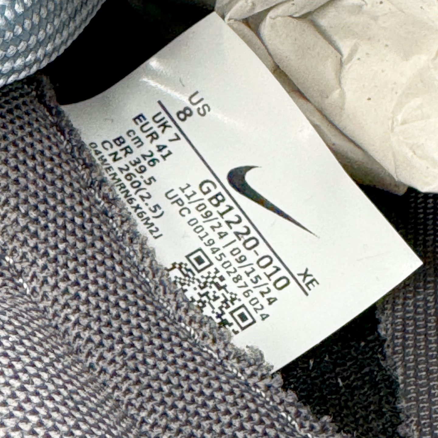 图片[10]-＃YC纯原 NK Dunk Low 和平与爱 GB1220-010 定制系列天花板 无原鞋不开发 全系列得物原鞋一比一校对开发 配色持续更新中 终端对接 优势输出 全套原厂楦头原纸板数据档案倾力打造 原汁原味莞产 极致还原 圈内最强针车工艺 高端零售指定版 广东原厂配套原盒原标 鞋盒分三个尺码段 原厂冲刀 超高清洁度 全鞋零毛边皮料切割 采用原厂百宏鞋带以及原厂百宏织唛舌标 内标可供原厂几率过验 进口原装条纹中底布 四线拉帮白色点胶 原厂拉帮手法遵循公司 原厂电绣 极致还原 尺码：36 36.5 37.5 38 38.5 39 40 40.5 41 42 42.5 43 44 44.5 45 46-选品中心