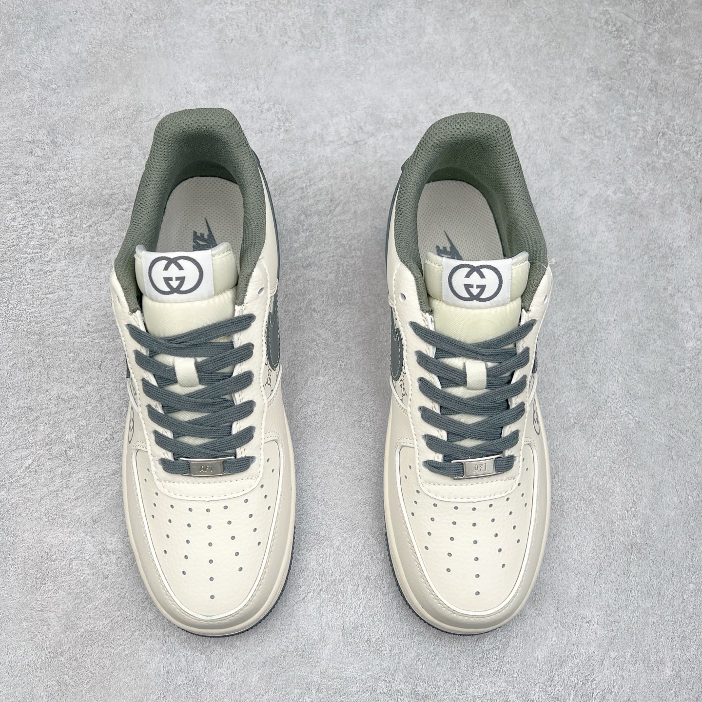 图片[2]-NK Air Force 1´07 Low 空军一号低帮百搭休闲运动板鞋 XZ6188-723 柔软、弹性十足的缓震性能和出色的中底设计 横跨复古与现代的外型结合 造就出风靡全球 三十多年的Force 1 直到今天还深受青睐 实拍调校N版已经零色差零失真 百分百还原实物色彩所见即所得 不存在货不对板色差等低级问题 选购参考实物拍摄 不混卖不参货 只用心做好货严格选品 承诺混一赔十 尺码：36 36.5 37.5 38 38.5 39 40 40.5 41 42 42.5 43 44 44.5 45-选品中心