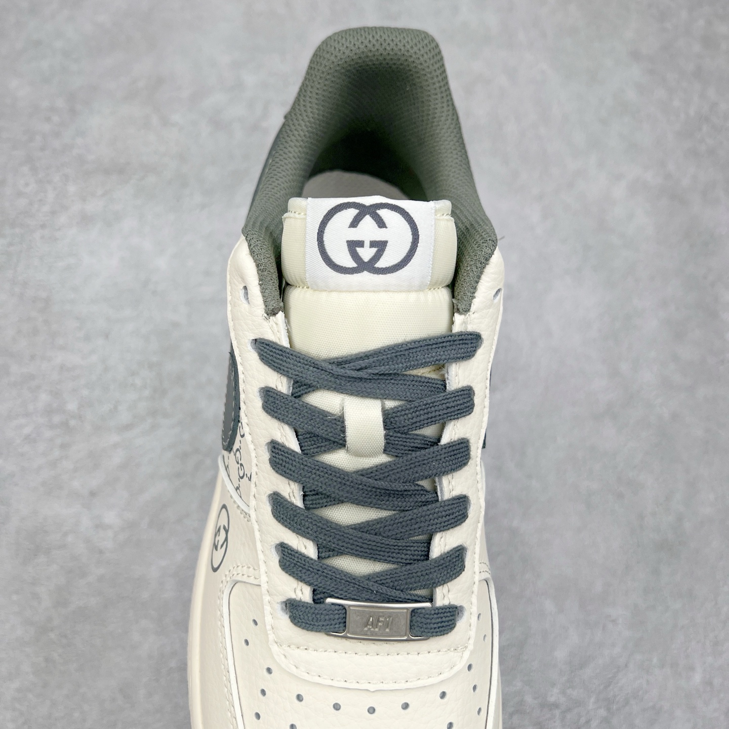 图片[5]-NK Air Force 1´07 Low 空军一号低帮百搭休闲运动板鞋 XZ6188-723 柔软、弹性十足的缓震性能和出色的中底设计 横跨复古与现代的外型结合 造就出风靡全球 三十多年的Force 1 直到今天还深受青睐 实拍调校N版已经零色差零失真 百分百还原实物色彩所见即所得 不存在货不对板色差等低级问题 选购参考实物拍摄 不混卖不参货 只用心做好货严格选品 承诺混一赔十 尺码：36 36.5 37.5 38 38.5 39 40 40.5 41 42 42.5 43 44 44.5 45-选品中心