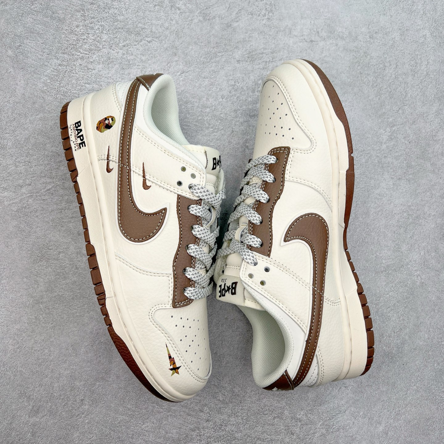 图片[3]-NK Dunk Low 定制配色 XS6089-514 大厂出品 极力推荐 原装头层材料 独家版型蒸餾加工帶來的是更好的视觉和脚感体验大厂纯原品质出货 清洁度 电绣工艺 皮料切割干净无任何毛边 细节完美 实拍调校N版已经零色差零失真 百分百还原实物色彩所见即所得 不存在货不对板色差等低级问题 选购参考实物拍摄 不混卖不参货 只用心做好货严格选品 承诺混一赔十 尺码：36 36.5 37.5 38 38.5 39 40 40.5 41 42 42.5 43 44 44.5 45-选品中心