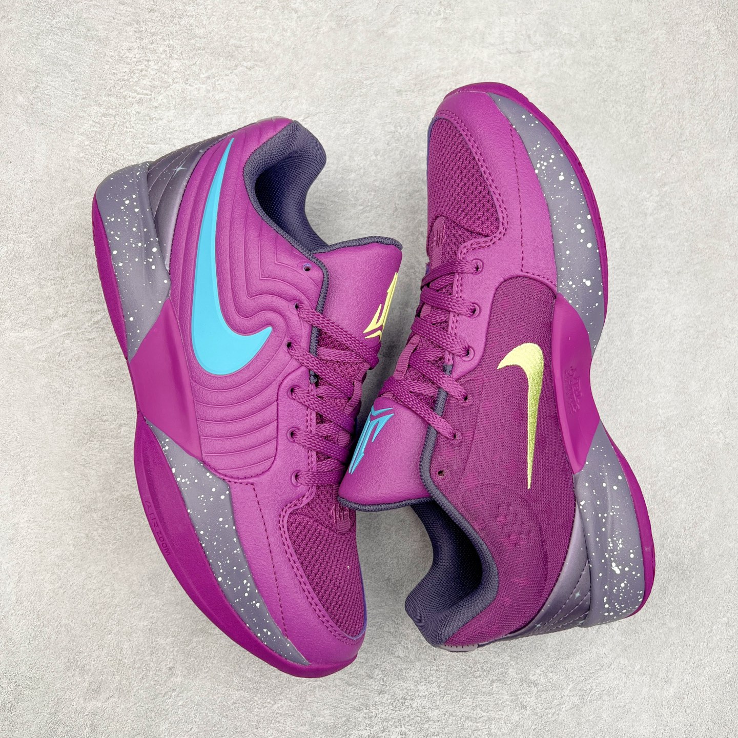 图片[3]-NK Ja 2 EP 莫兰特二代低帮篮球鞋 以鲜艳明亮的色调脱颖而出。鞋舌上醒目地展示着 “ JA ” 标志，而后跟上的 “ 12 ：AM ” 则以独特的设计呈现。鞋头和鞋舌采用透气运动网布制成，确保舒适耐用。在第一款鞋型的基础上进行了重大升级，采用更为挺拔的鞋口设计，为脚踝带来更佳的包裹与支撑感。侧面独特波纹纹理细节，打破了单调，赋予鞋子灵动与活力的视觉体验。中底部分巧妙借鉴了科比 5 的经典元素，融入斑点细节，增强了整体美学吸引力。实拍调校N版已经零色差零失真 百分百还原实物色彩所见即所得 不存在货不对板色差等低级问题 选购参考实物拍摄 不混卖不参货 只用心做好货严格选品 承诺混一赔十 尺码：36 36.5 37.5 38 38.5 39 40 40.5 41 42 42.5 43 44 44.5 45 46-选品中心