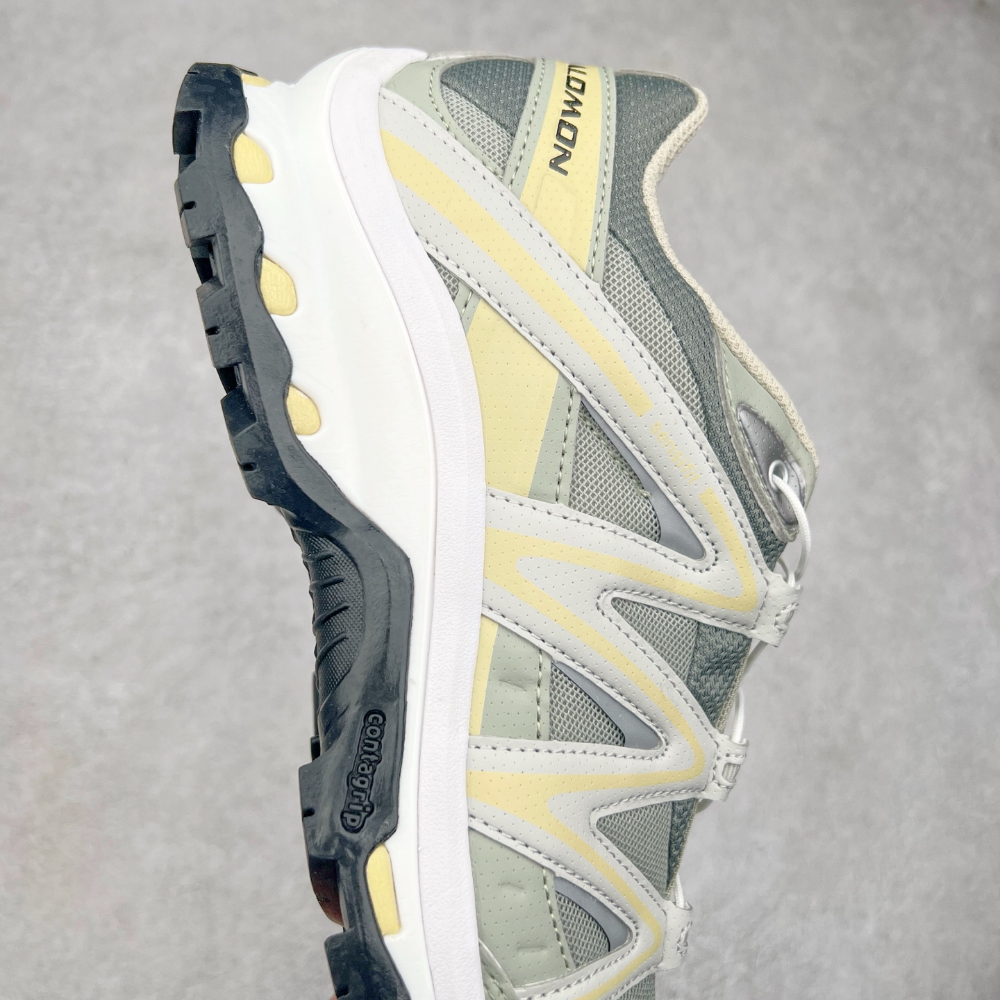 图片[6]-＃GD Salomon XT-QUEST ADV 萨洛蒙潮流越野机能户外功能鞋 纯原外贸平台特供订单 耗时半年巨作 全套原纸板楦头开发 原厂特供网布配套加持 确保原汁原味 完美呈现版型 原档数据独家私模五层组合大底 男女鞋同步官方开发至46.5 原装Ortholite轻量化鞋垫 中底布带钢印编号 原厂TPU锁扣 进口港宝加持 后跟自然饱满 还原公司包裹性 基于 SALOMON 初代 XT 鞋身造型并搭载 4D ADVANCED CHASSIS™ 大底打造而成 为这款 XT-QUEST 带来了多项足部控制与保护等功能性 如在运动过程中控制左右晃动的过程而提高稳定性、改善长途越野过程中足中到足尖的过渡、提高感知岩石的精确度以抵抗尖锐物体对脚底的伤害以及采用动态缓冲来增强穿着舒适感 从而减轻疲劳感 使 XT-QUEST 成为一双舒适且安全的户外之履 尺码：36 36.5 37.5 38 38.5 39 40 40.5 41 42 42.5 43 44 44.5 45 46 46.5-选品中心