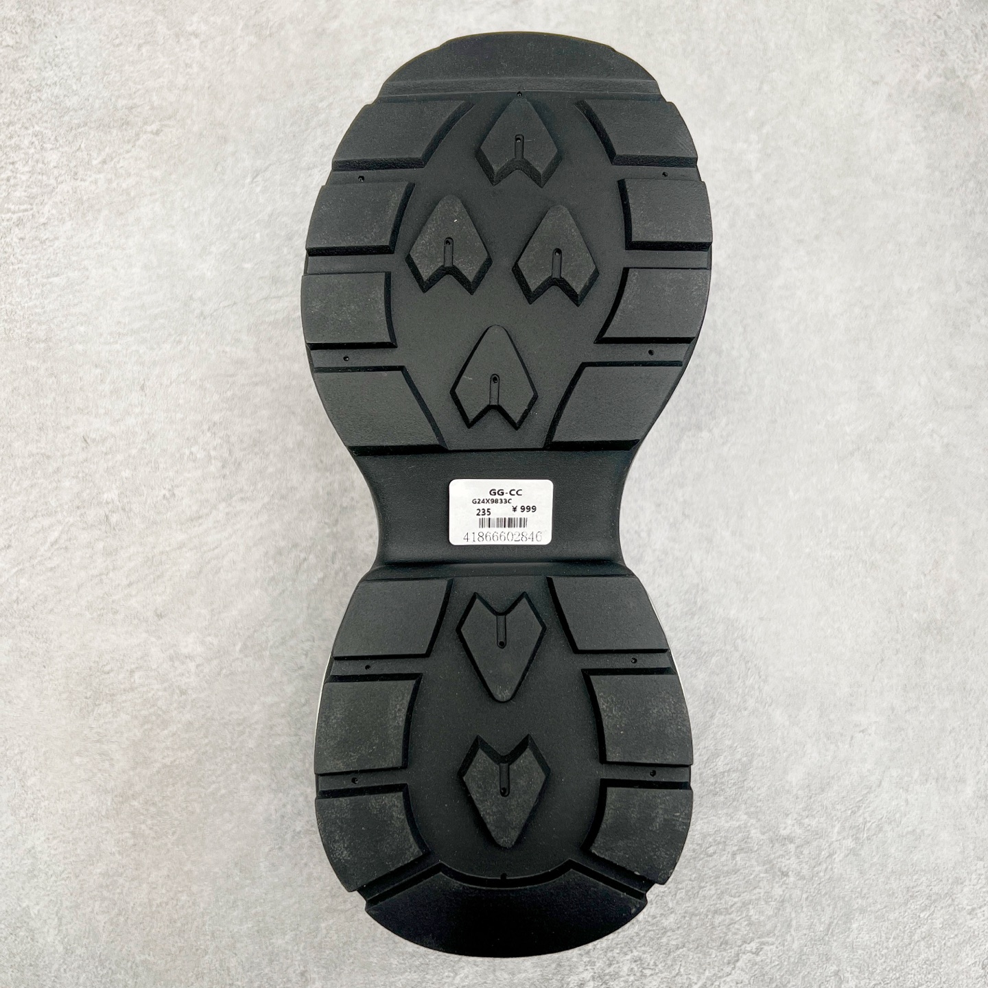 图片[9]-GG-CC Chunky Low白鹿同款独星球 2024新款GGCC低帮复古厚底增高老爹鞋 时髦look轻松定格 不费力展现率性氛围 原版正确大底 高档银盒 酷帅机能风不规则设计大底 8CM 增高厚底 大长腿既视感轻松拿捏 货号：G24X9833 尺码：35 36 37 38 39 40-选品中心