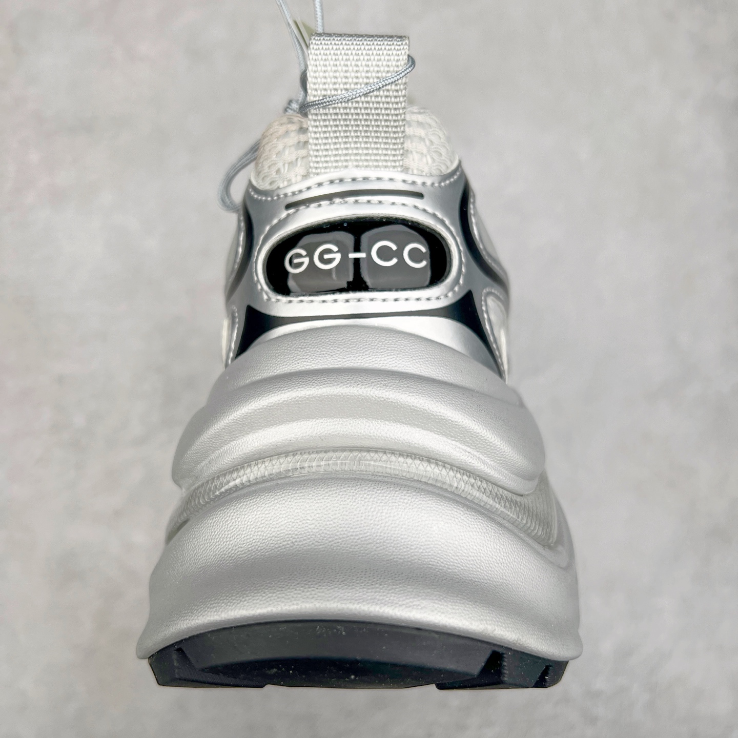 图片[8]-GG-CC Chunky Low白鹿同款独星球 2024新款GGCC低帮复古厚底增高老爹鞋 时髦look轻松定格 不费力展现率性氛围 原版正确大底 高档银盒 酷帅机能风不规则设计大底 8CM 增高厚底 大长腿既视感轻松拿捏 货号：G24X9833 尺码：35 36 37 38 39 40-选品中心