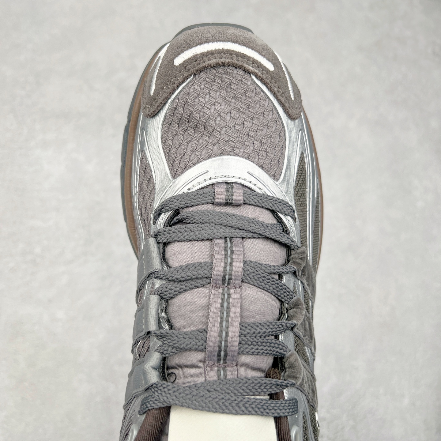 图片[4]-SFTM x AD Originals ADISTAR CUSHION 联名复古舒适防滑耐磨低帮生活休闲鞋 JH9009 实拍调校N版已经零色差零失真 百分百还原实物色彩所见即所得 不存在货不对板色差等低级问题 选购参考实物拍摄 不混卖不参货 只用心做好货严格选品 承诺混一赔十 尺码：36 36.5 37.5 38 38.5 39 40 40.5 41 42 42.5 43 44 44.5 45-选品中心