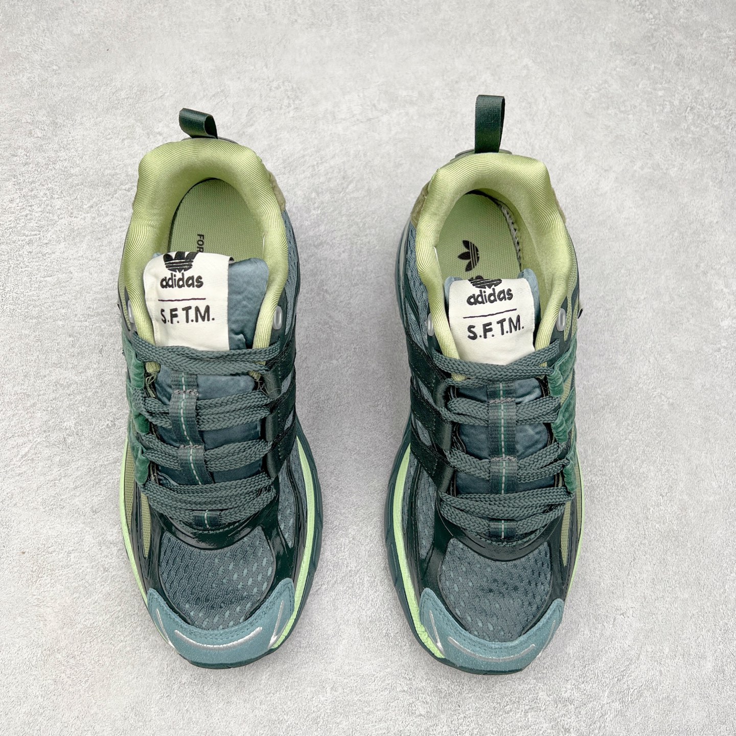 图片[2]-SFTM x AD Originals ADISTAR CUSHION 联名复古舒适防滑耐磨低帮生活休闲鞋 JH9008 实拍调校N版已经零色差零失真 百分百还原实物色彩所见即所得 不存在货不对板色差等低级问题 选购参考实物拍摄 不混卖不参货 只用心做好货严格选品 承诺混一赔十 尺码：36 36.5 37.5 38 38.5 39 40 40.5 41 42 42.5 43 44 44.5 45-选品中心