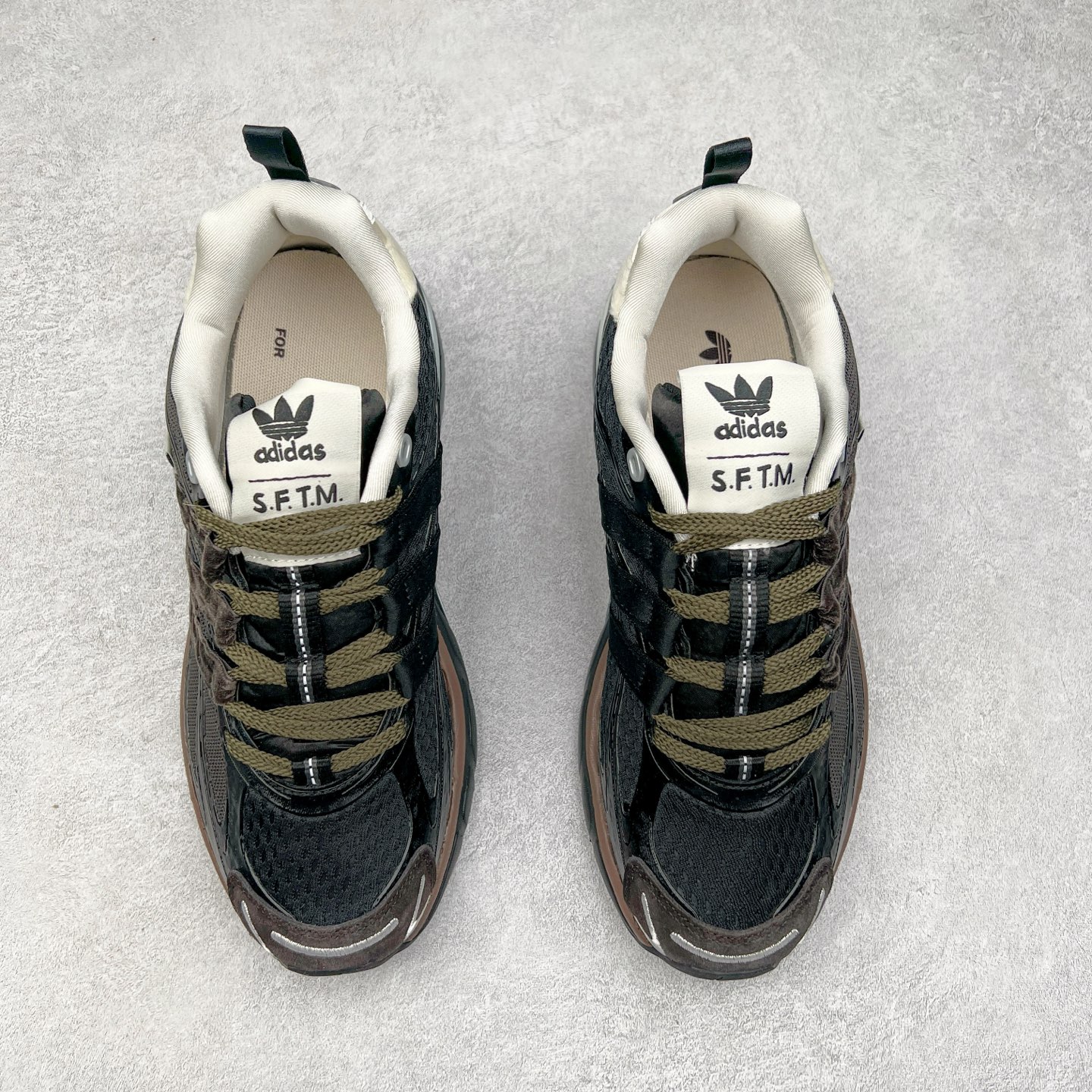 图片[2]-SFTM x AD Originals ADISTAR CUSHION 联名复古舒适防滑耐磨低帮生活休闲鞋 JH9007实拍调校N版已经零色差零失真 百分百还原实物色彩所见即所得 不存在货不对板色差等低级问题 选购参考实物拍摄 不混卖不参货 只用心做好货严格选品 承诺混一赔十 尺码：36 36.5 37.5 38 38.5 39 40 40.5 41 42 42.5 43 44 44.5 45-选品中心