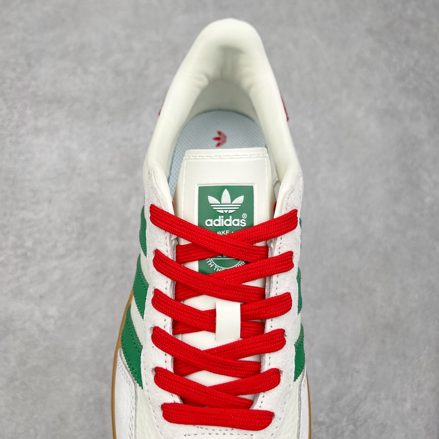 图片[5]-AD Gazelle Indoor Trainers 羚羊内训系列低帮复古百搭休闲运动德训风板鞋 CH6336 90年代经典的复刻版！自60年代以足球训练鞋面世以来,Gazelle就以其经典设计席卷全球。1991年版本的复刻,再造经典Gazelle。采用皮革打造,搭配浊色细节,让这款经典更加简约。尺码：36 36⅔ 37⅓ 38 38⅔ 39⅓ 40 40⅔ 41⅓ 42 42⅔ 43⅓ 44 44⅔ 45-选品中心