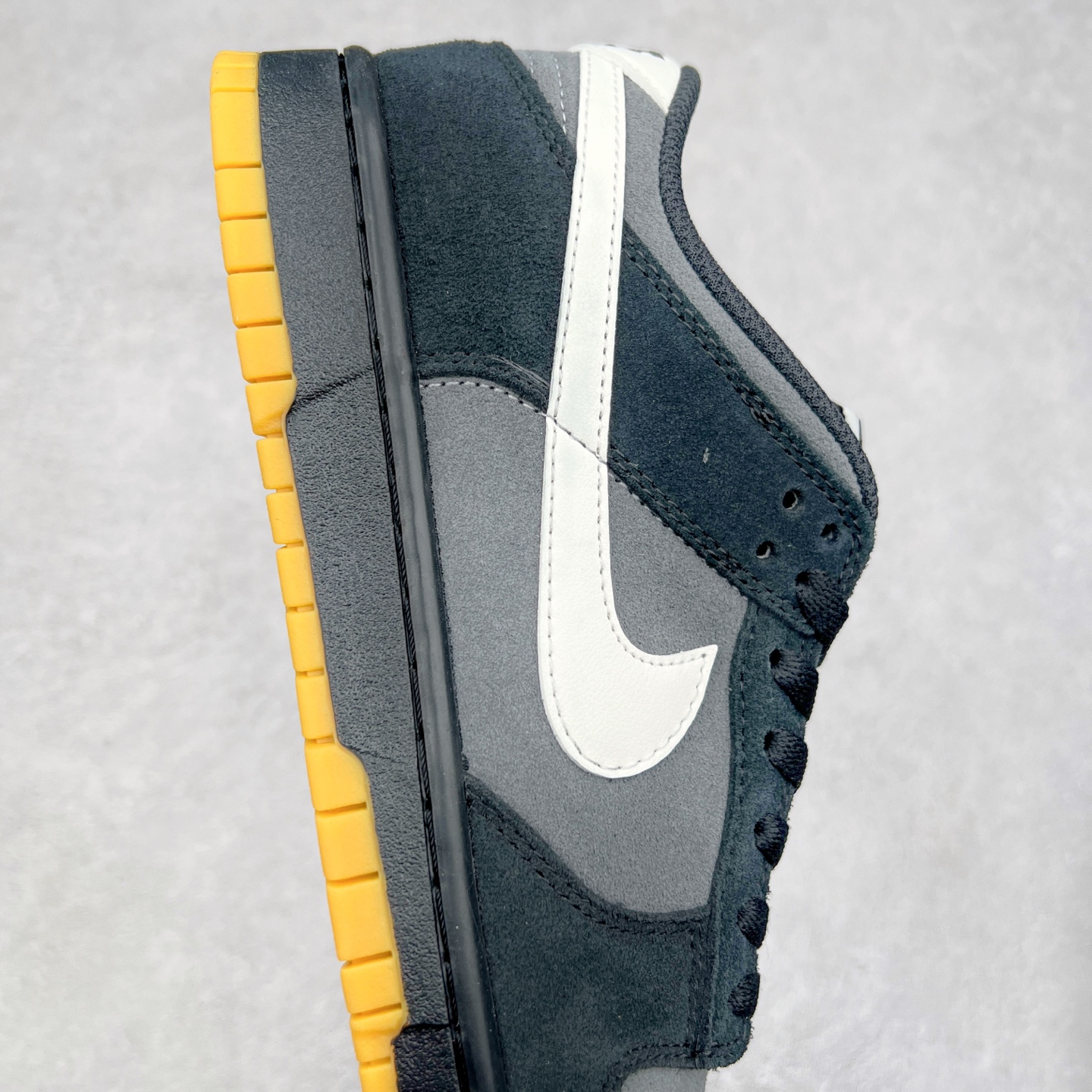 图片[6]-＃F版 NK Dunk Low 黑灰 HQ1931-001 性价比王者 极限压缩利润空间 超乎所想的高性价比 用料绝不含糊 原盒原配 正确耐磨橡胶大底 超高清洁度 全鞋零毛边皮料切割 全套原楦原模倾力打造完美版型 尺码：36 36.5 37.5 38 38.5 39 40 40.5 41 42 42.5 43 44 44.5 45 46 47.5-选品中心