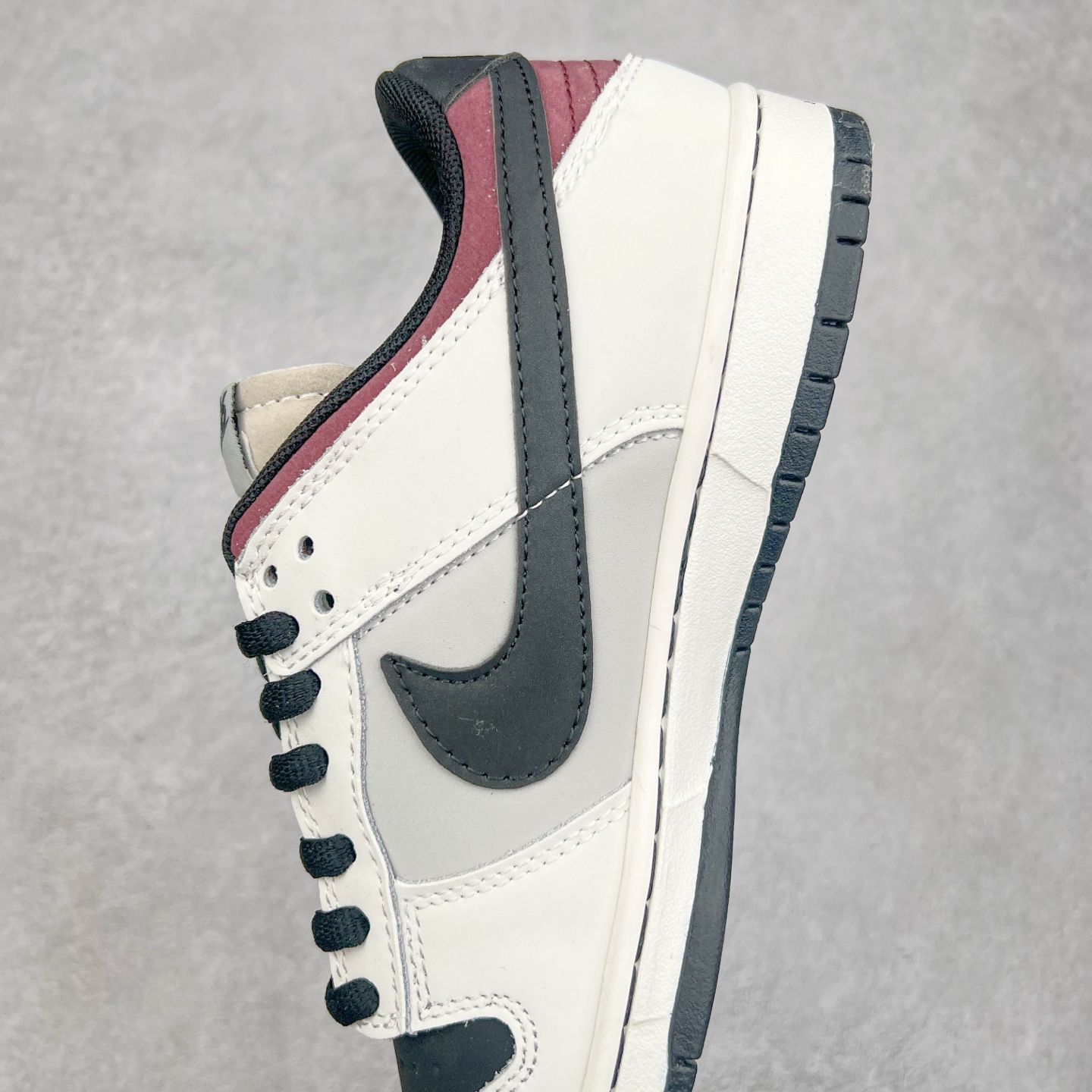 图片[7]-＃特价福利 NK Dunk Low 定制配色 大厂出品 极力推荐 原装头层材料 独家版型蒸餾加工帶來的是更好的视觉和脚感体验大厂纯原品质出货 清洁度 电绣工艺 皮料切割干净无任何毛边 细节完美 尺码：36 36.5 37.5 38 38.5 39 40 40.5 41 42 42.5 43 44 44.5 45 46-选品中心