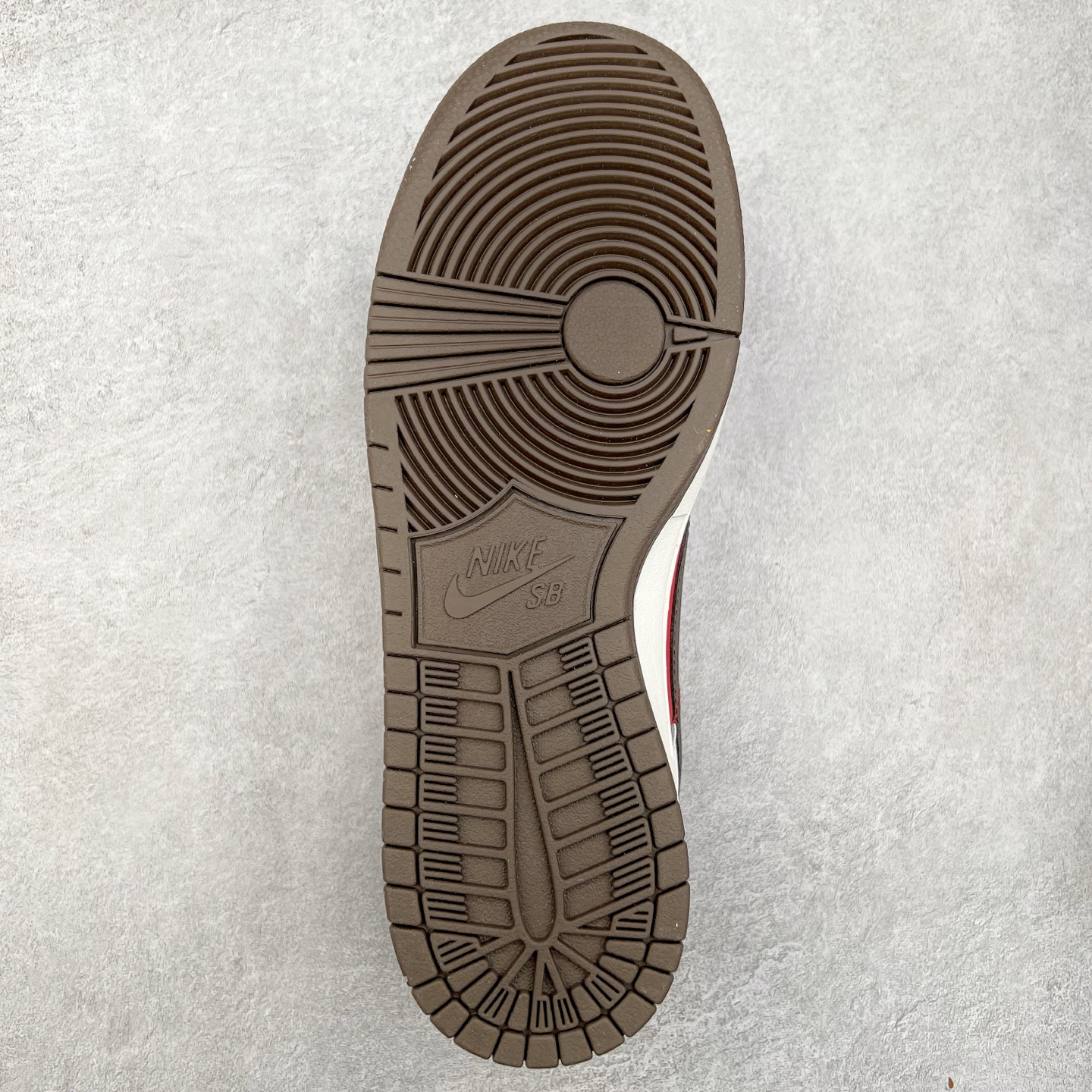 图片[9]-＃特价福利 NK Dunk Low 定制配色 大厂出品 极力推荐 原装头层材料 独家版型蒸餾加工帶來的是更好的视觉和脚感体验大厂纯原品质出货 清洁度 电绣工艺 皮料切割干净无任何毛边 细节完美 尺码：36 36.5 37.5 38 38.5 39 40 40.5 41 42 42.5 43 44 44.5 45 46-选品中心