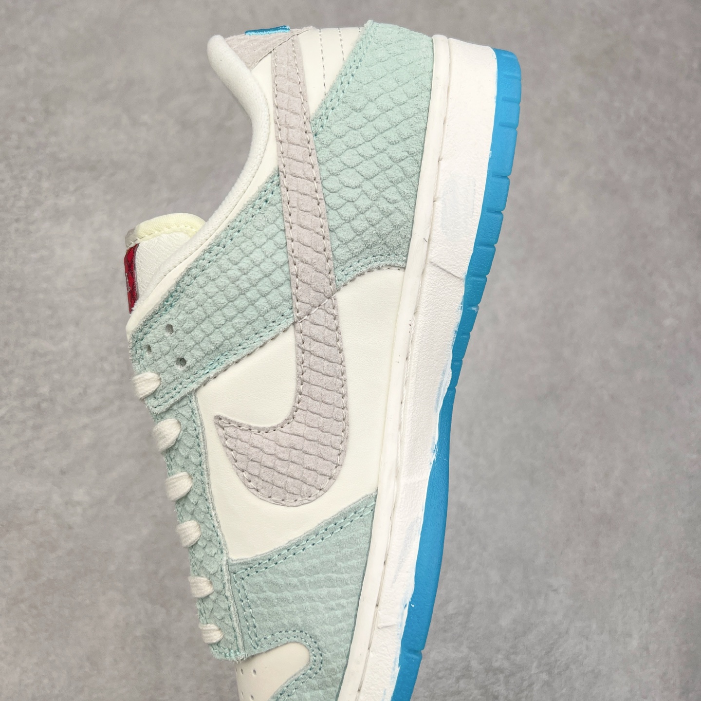 图片[7]-＃特价福利 NK Dunk Low 定制配色 大厂出品 极力推荐 原装头层材料 独家版型蒸餾加工帶來的是更好的视觉和脚感体验大厂纯原品质出货 清洁度 电绣工艺 皮料切割干净无任何毛边 细节完美 尺码：36 36.5 37.5 38 38.5 39 40 40.5 41 42 42.5 43 44 44.5 45 46-选品中心