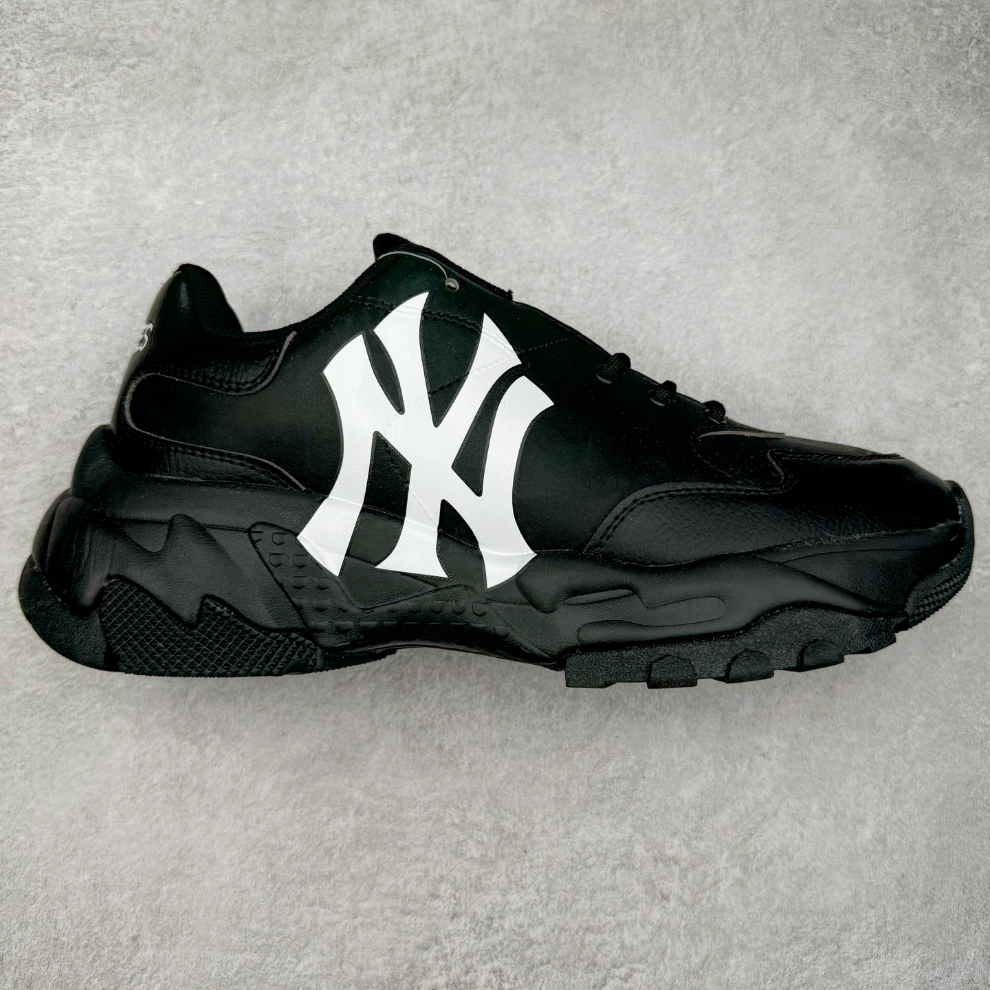 图片[7]-＃MLB盲盒福利 MLB Big Ball Chunky 复古印花老爹鞋系列低帮轻量增高厚底百搭休闲运动慢跑鞋 白菜价亏本清仓套现转新款 机不可失 好好把握 随机一双 只选尺码 商品款式均为上架顶级款式 单品零售价格2×× 保证稳赚不赔 无通货 无烂货 会有轻微瑕疵的情况 友情提醒 买到是亏还是赚 每个人定义不同福袋闷包理论上和赌博心理相同玩的就是惊喜 玩的就是心跳活动商品无严重质量问题不退换‼️尺码：35 36 36.5 37 38 38.5 39 40 40.5 41 42 42.5 43 44 44.5 45-选品中心