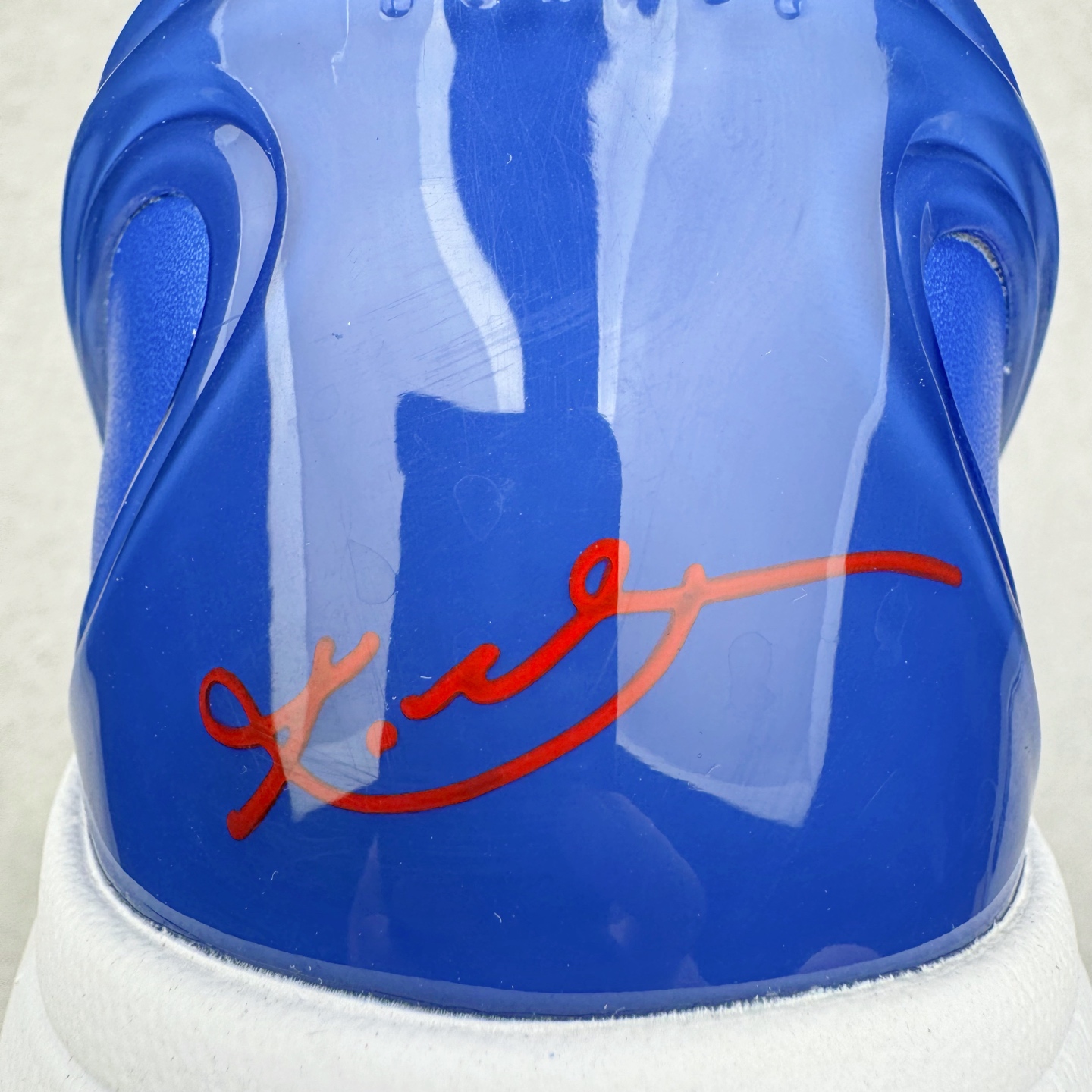 图片[16]-＃S2 NK Zoom Kobe 6 Protro 科比六代 蓝白 CW2190-400 圈内顶级批次 完美复刻公司货 前掌超大Zoom Turbo气垫 后掌EVA缓震 真正的原汁原味 还原ZP脚感 全身鞋材卡料色独家定制 唯一正确喷漆工艺Swoosh 正确凹凸蛇鳞工艺 正确鞋面渐变效果 内全置真动飞态线 独立原厂模具 最大尺码达到48.5码 首批不拼图大几率过验 亲测已过 支持各种高强度实战 无需担心 上脚价 补货周期极长 脚宽建议买大半码 科比系列前掌偏窄 不影响二次销售 支持七天无理由退换 尺码：40 40.5 41 42 42.5 43 44 44.5 45 45.5 46 47.5 48.5-选品中心