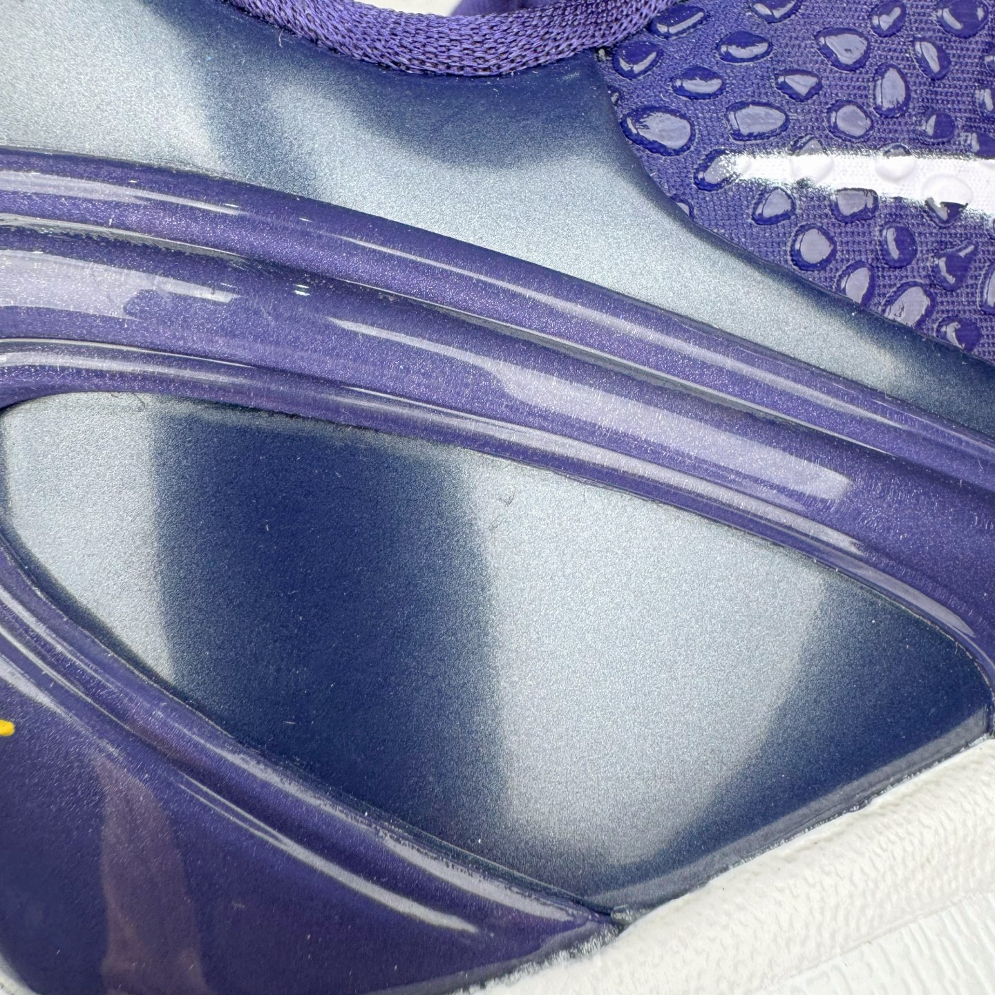 图片[19]-＃Star NK Zoom Kobe 6 Protro 科比六代 圈内顶级批次 完美复刻公司货 前掌超大Zoom Turbo气垫 后掌EVA缓震 真正的原汁原味 还原ZP脚感 全身鞋材卡料色独家定制 唯一正确喷漆工艺Swoosh 正确凹凸蛇鳞工艺 正确鞋面渐变效果 内全置真动飞态线 独立原厂模具 最大尺码达到48.5码 首批不拼图大几率过验 亲测已过 支持各种高强度实战 无需担心 上脚价 补货周期极长 脚宽建议买大半码 科比系列前掌偏窄 不影响二次销售 支持七天无理由退换 尺码：40 40.5 41 42 42.5 43 44 44.5 45 45.5 46 47.5 48.5-选品中心