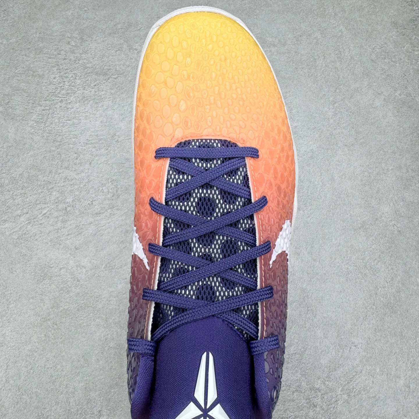 图片[4]-＃Star NK Zoom Kobe 6 Protro 科比六代 圈内顶级批次 完美复刻公司货 前掌超大Zoom Turbo气垫 后掌EVA缓震 真正的原汁原味 还原ZP脚感 全身鞋材卡料色独家定制 唯一正确喷漆工艺Swoosh 正确凹凸蛇鳞工艺 正确鞋面渐变效果 内全置真动飞态线 独立原厂模具 最大尺码达到48.5码 首批不拼图大几率过验 亲测已过 支持各种高强度实战 无需担心 上脚价 补货周期极长 脚宽建议买大半码 科比系列前掌偏窄 不影响二次销售 支持七天无理由退换 尺码：40 40.5 41 42 42.5 43 44 44.5 45 45.5 46 47.5 48.5-选品中心