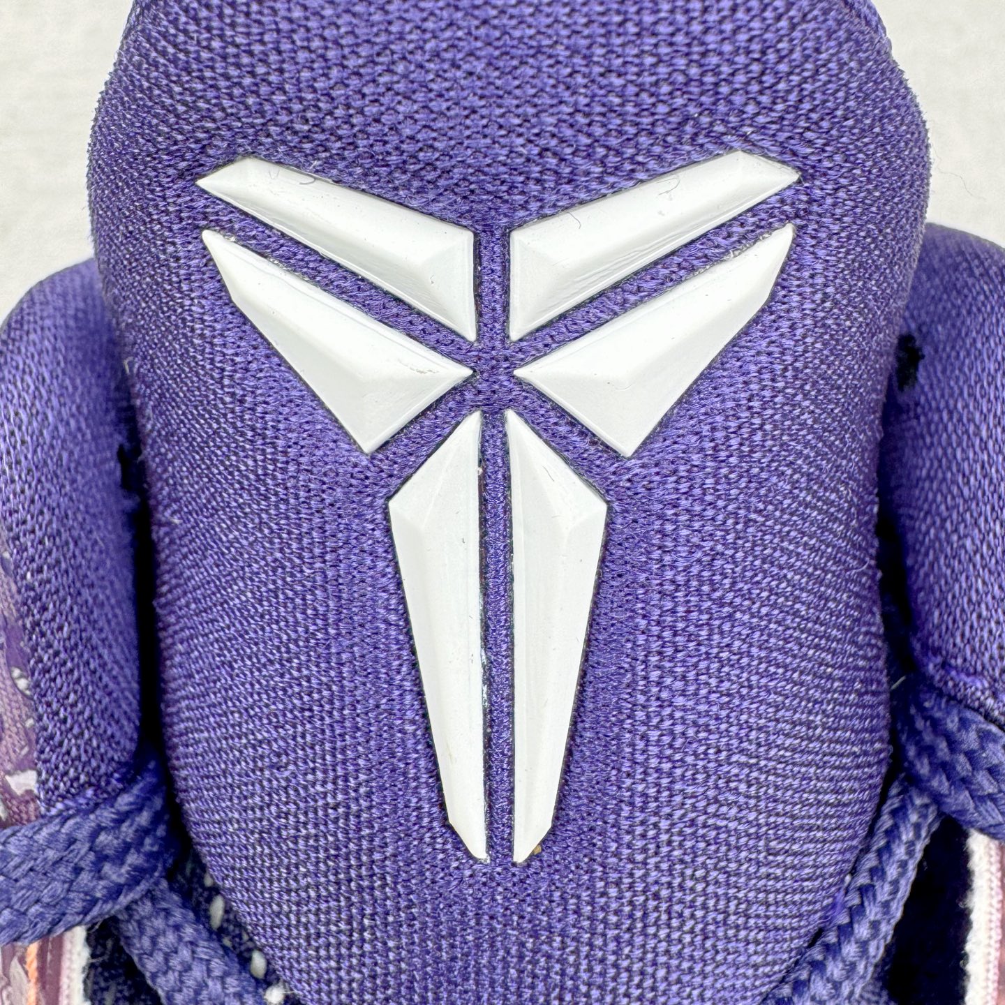 图片[14]-＃Star NK Zoom Kobe 6 Protro 科比六代 圈内顶级批次 完美复刻公司货 前掌超大Zoom Turbo气垫 后掌EVA缓震 真正的原汁原味 还原ZP脚感 全身鞋材卡料色独家定制 唯一正确喷漆工艺Swoosh 正确凹凸蛇鳞工艺 正确鞋面渐变效果 内全置真动飞态线 独立原厂模具 最大尺码达到48.5码 首批不拼图大几率过验 亲测已过 支持各种高强度实战 无需担心 上脚价 补货周期极长 脚宽建议买大半码 科比系列前掌偏窄 不影响二次销售 支持七天无理由退换 尺码：40 40.5 41 42 42.5 43 44 44.5 45 45.5 46 47.5 48.5-选品中心