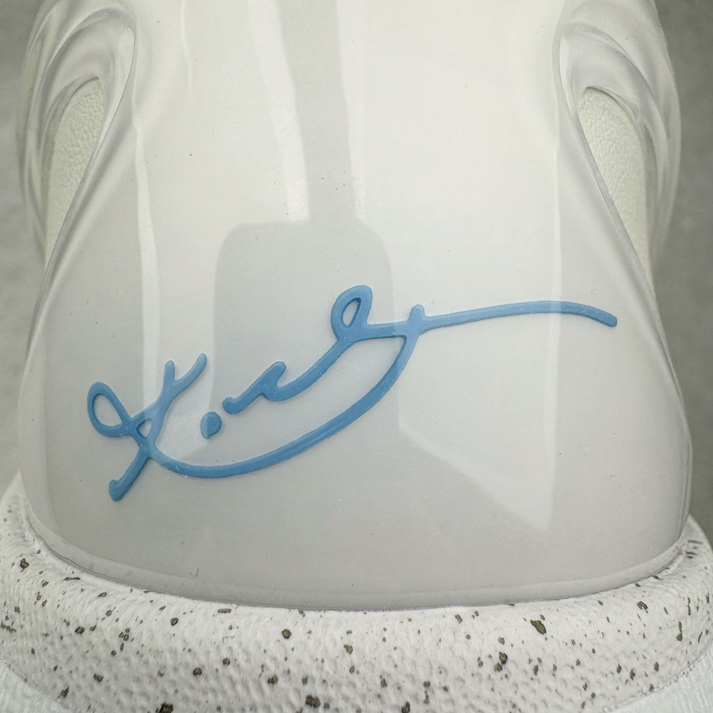 图片[12]-＃Star NK Zoom Kobe 6 Protro 科比六代 圈内顶级批次 完美复刻公司货 前掌超大Zoom Turbo气垫 后掌EVA缓震 真正的原汁原味 还原ZP脚感 全身鞋材卡料色独家定制 唯一正确喷漆工艺Swoosh 正确凹凸蛇鳞工艺 正确鞋面渐变效果 内全置真动飞态线 独立原厂模具 最大尺码达到48.5码 首批不拼图大几率过验 亲测已过 支持各种高强度实战 无需担心 上脚价 补货周期极长 脚宽建议买大半码 科比系列前掌偏窄 不影响二次销售 支持七天无理由退换 尺码：40 40.5 41 42 42.5 43 44 44.5 45 45.5 46 47.5 48.5-选品中心