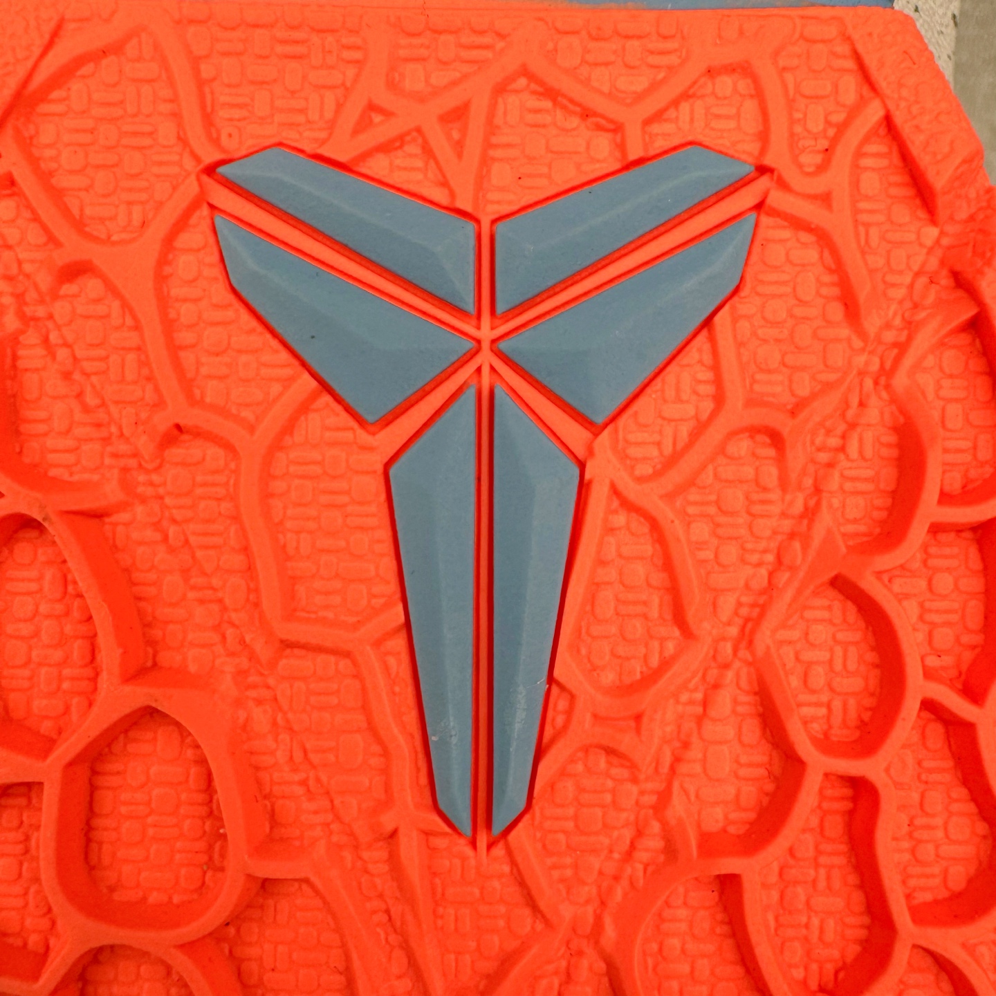 图片[21]-＃Star NK Zoom Kobe 6 Protro 科比六代 圈内顶级批次 完美复刻公司货 前掌超大Zoom Turbo气垫 后掌EVA缓震 真正的原汁原味 还原ZP脚感 全身鞋材卡料色独家定制 唯一正确喷漆工艺Swoosh 正确凹凸蛇鳞工艺 正确鞋面渐变效果 内全置真动飞态线 独立原厂模具 最大尺码达到48.5码 首批不拼图大几率过验 亲测已过 支持各种高强度实战 无需担心 上脚价 补货周期极长 脚宽建议买大半码 科比系列前掌偏窄 不影响二次销售 支持七天无理由退换 尺码：40 40.5 41 42 42.5 43 44 44.5 45 45.5 46 47.5 48.5-选品中心