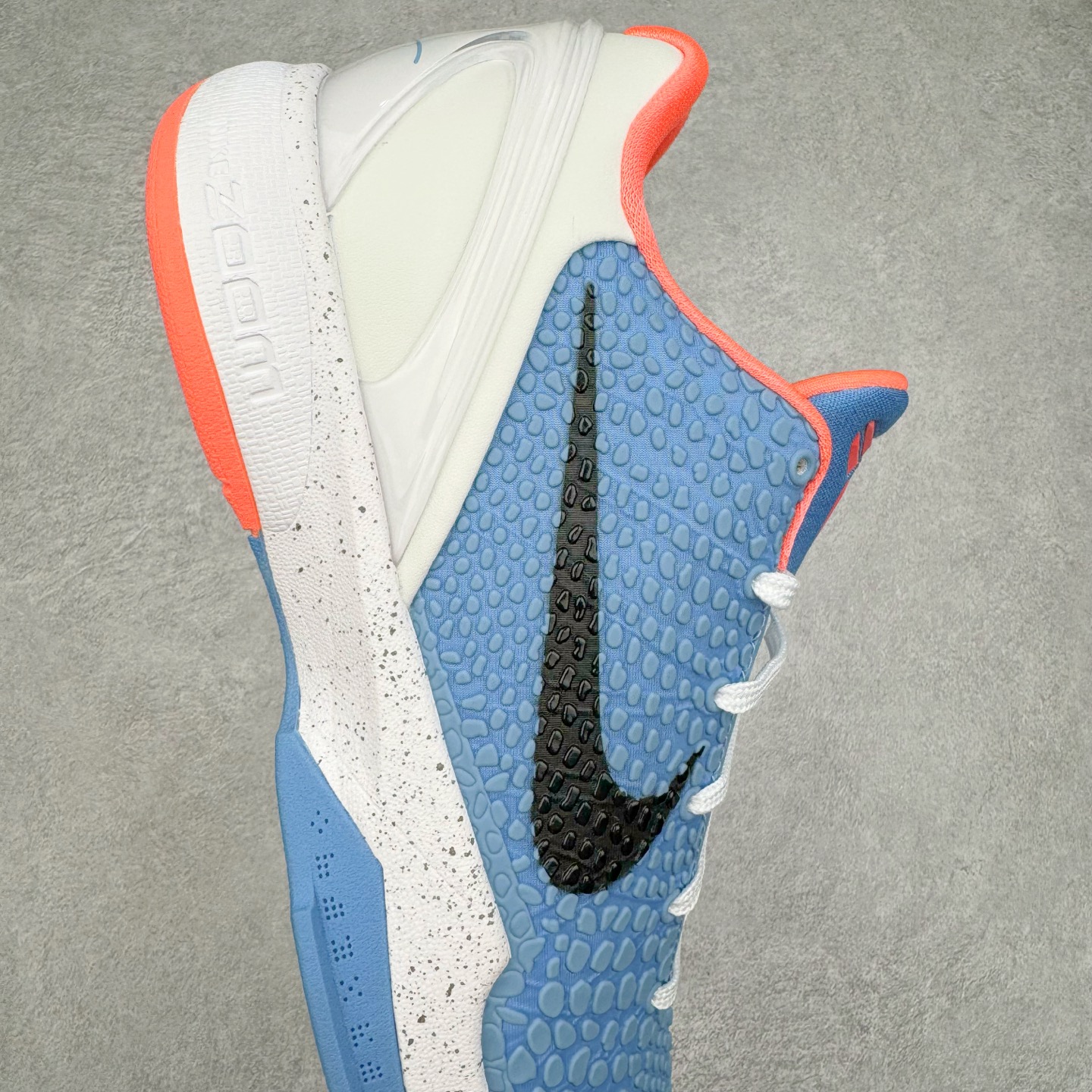 图片[6]-＃Star NK Zoom Kobe 6 Protro 科比六代 圈内顶级批次 完美复刻公司货 前掌超大Zoom Turbo气垫 后掌EVA缓震 真正的原汁原味 还原ZP脚感 全身鞋材卡料色独家定制 唯一正确喷漆工艺Swoosh 正确凹凸蛇鳞工艺 正确鞋面渐变效果 内全置真动飞态线 独立原厂模具 最大尺码达到48.5码 首批不拼图大几率过验 亲测已过 支持各种高强度实战 无需担心 上脚价 补货周期极长 脚宽建议买大半码 科比系列前掌偏窄 不影响二次销售 支持七天无理由退换 尺码：40 40.5 41 42 42.5 43 44 44.5 45 45.5 46 47.5 48.5-选品中心