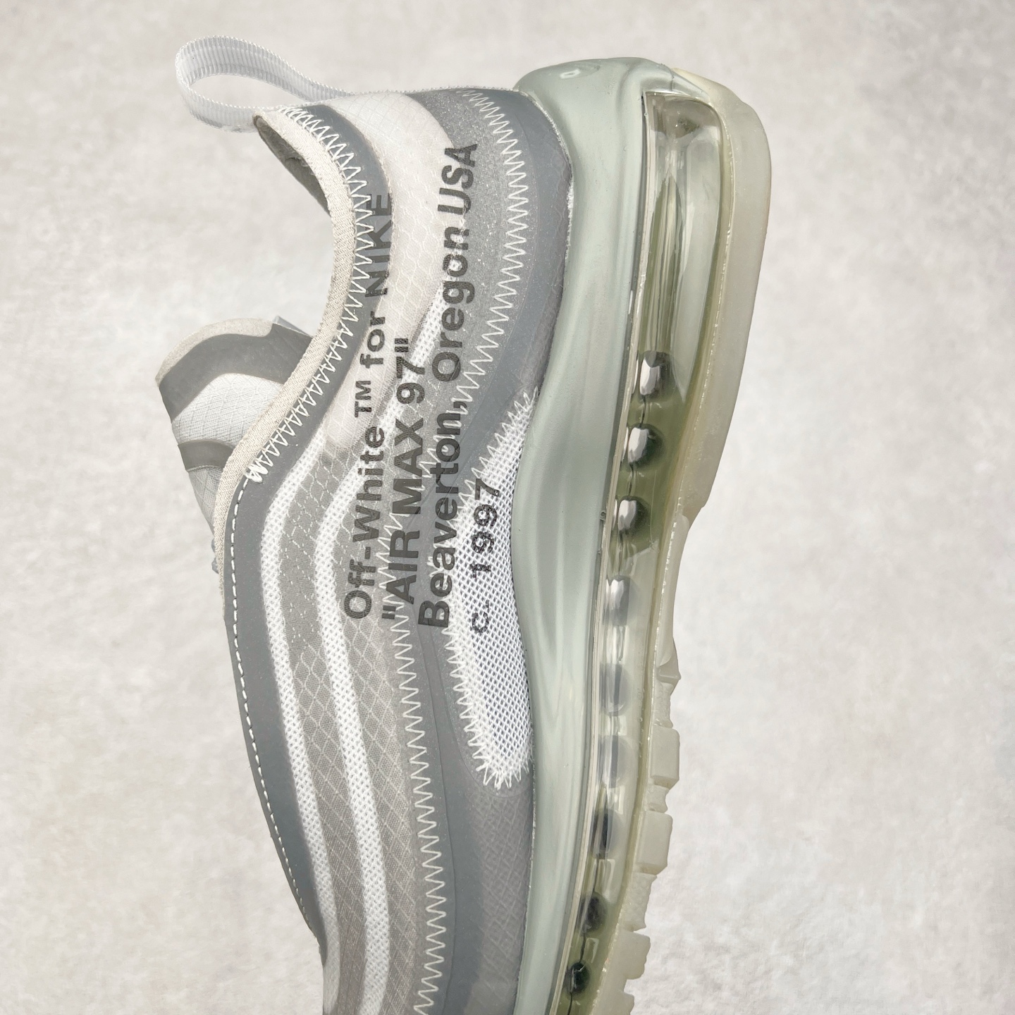 图片[7]-OFF-WHITE x NK Air Max 97 The Ten OW联名款舒适低帮气垫休闲跑步鞋 AJ4585-101 正确半透明网纱材质 热熔高频处理鞋面 透明气窗气垫装置 回弹PU模真气垫大底 全套包装配件 实拍调校N版已经零色差零失真 百分百还原实物色彩所见即所得 不存在货不对板色差等低级问题 选购参考实物拍摄 不混卖不参货 只用心做好货严格选品 承诺混一赔十 尺码：36 36.5 37.5 38 38.5 39 40 40.5 41 42 42.5 43 44 44.5 45-选品中心
