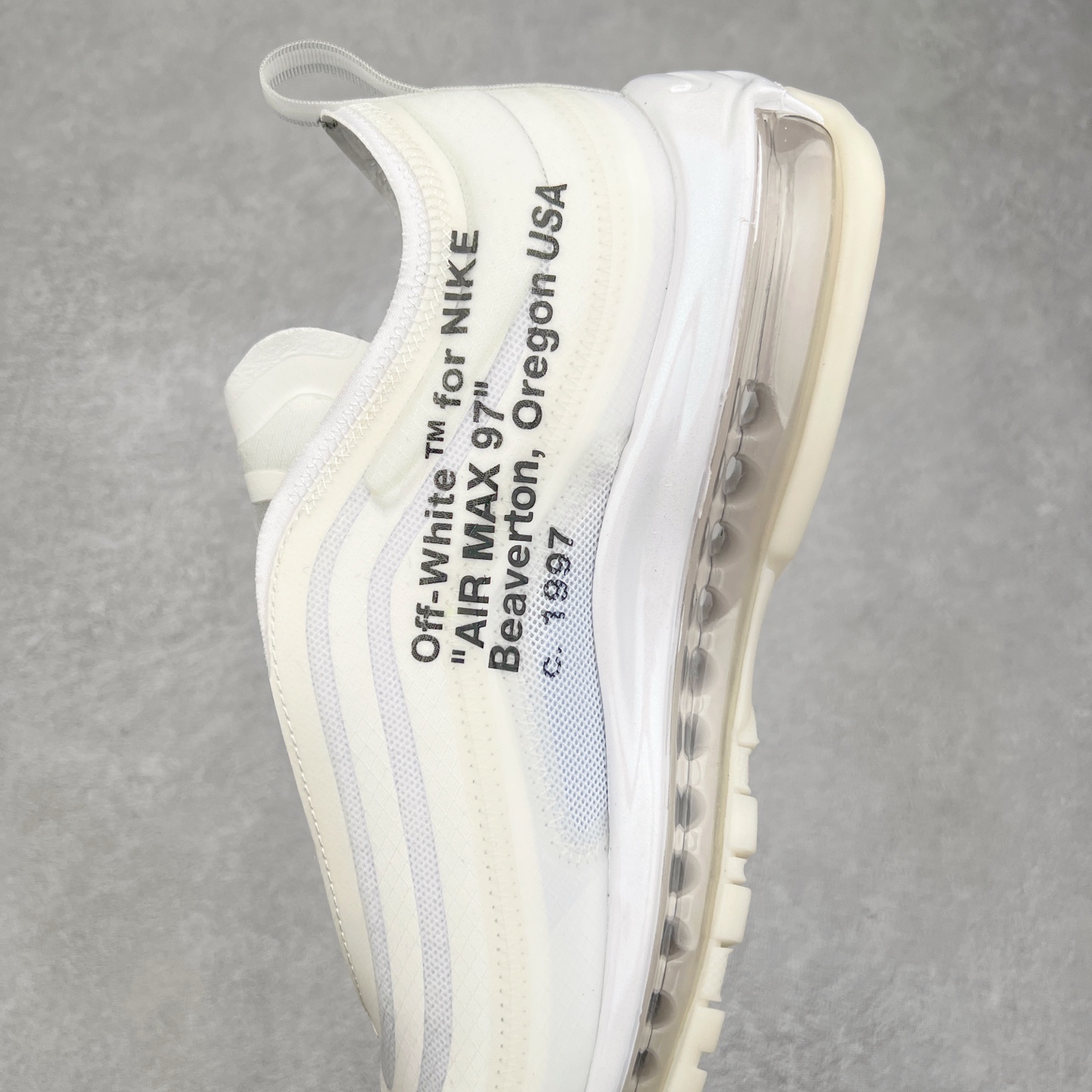 图片[7]-OFF-WHITE x NK Air Max 97 The Ten OW联名款舒适低帮气垫休闲跑步鞋 AJ4585-100 正确半透明网纱材质 热熔高频处理鞋面 透明气窗气垫装置 回弹PU模真气垫大底 全套包装配件 实拍调校N版已经零色差零失真 百分百还原实物色彩所见即所得 不存在货不对板色差等低级问题 选购参考实物拍摄 不混卖不参货 只用心做好货严格选品 承诺混一赔十 尺码：36 36.5 37.5 38 38.5 39 40 40.5 41 42 42.5 43 44 44.5 45-选品中心