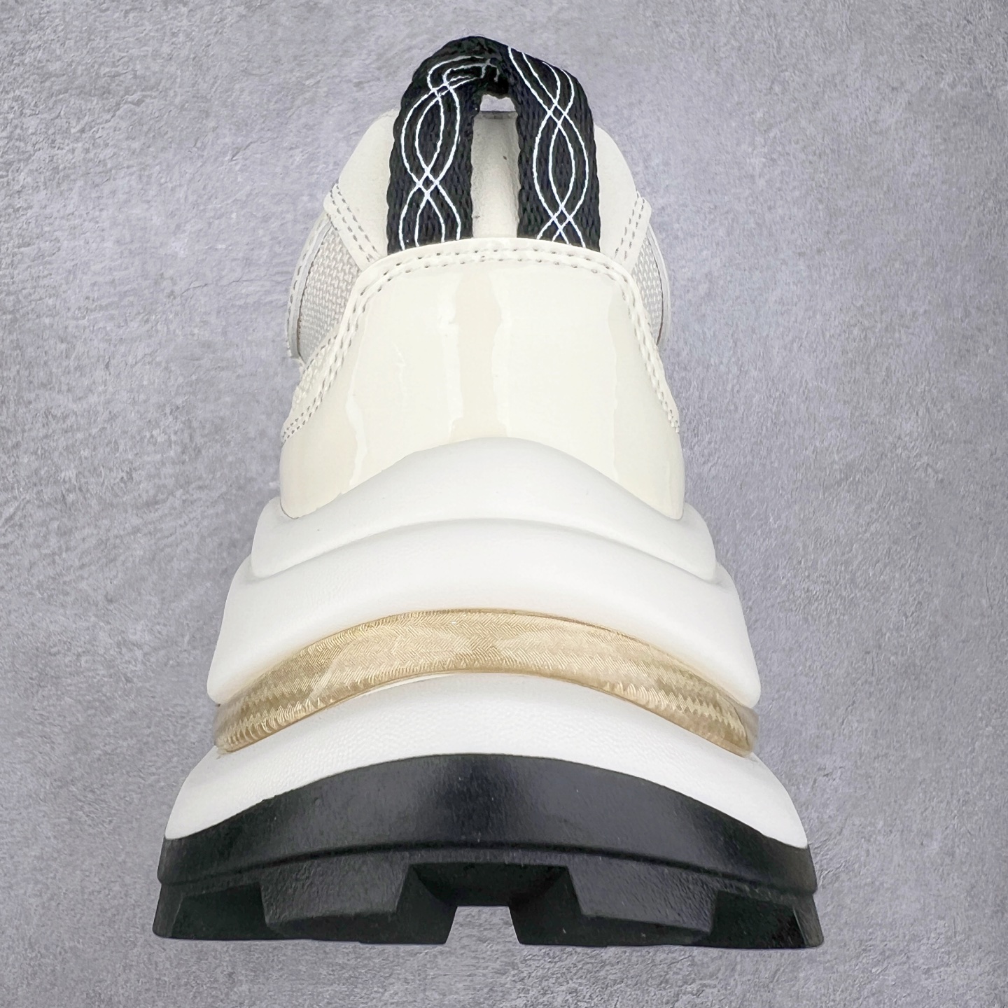 图片[8]-GG-CC Chunky Low白鹿同款独星球 2024新款GGCC低帮复古厚底增高老爹鞋 时髦look轻松定格 不费力展现率性氛围 原版正确大底 高档银盒 酷帅机能风不规则设计大底 8CM 增高厚底 大长腿既视感轻松拿捏 货号：G24X9833 尺码：35 36 37 38 39 40-选品中心