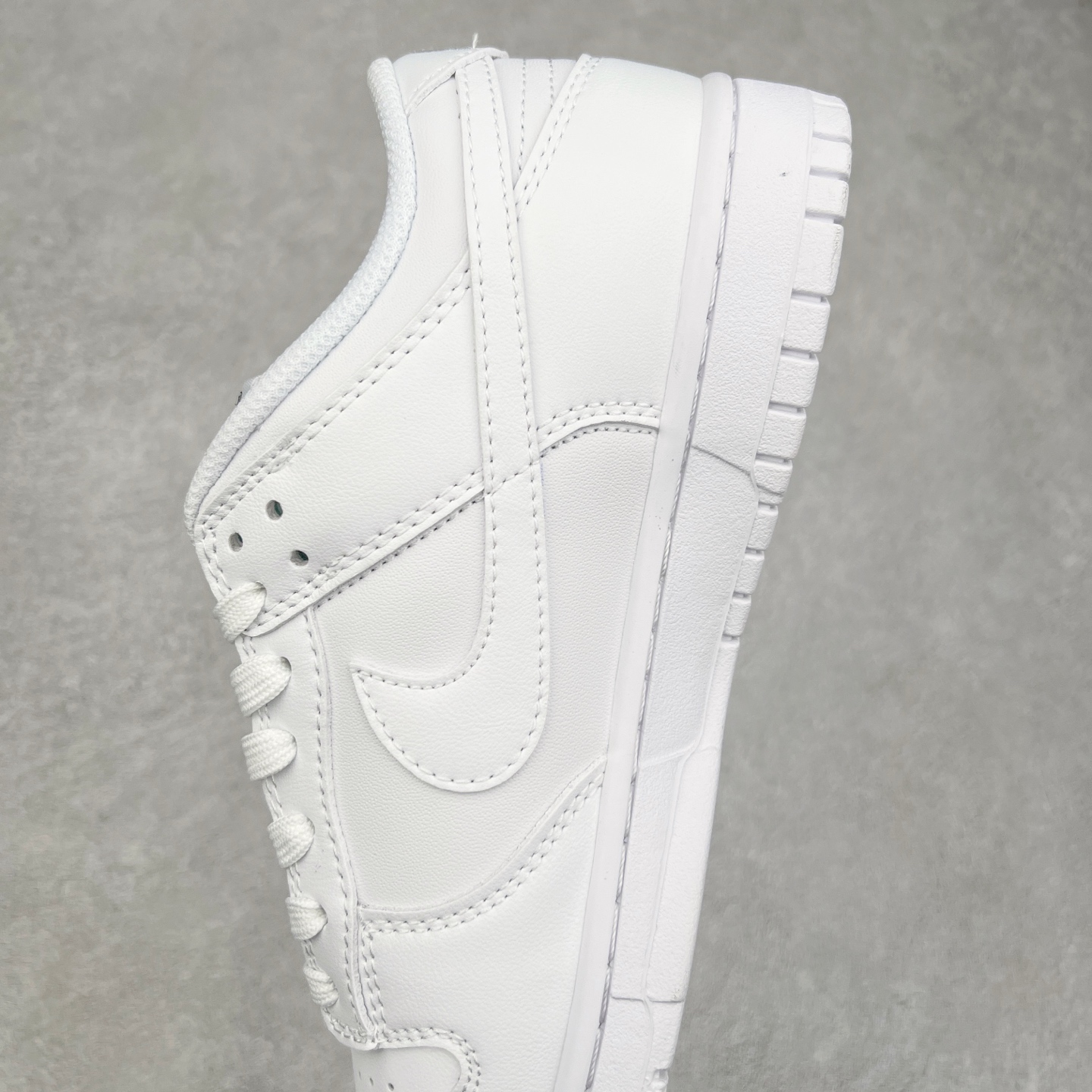 图片[7]-＃F版 NK Dunk Low 哪吒 DD1503-109 性价比王者 极限压缩利润空间 超乎所想的高性价比 用料绝不含糊 原盒原配 正确耐磨橡胶大底 超高清洁度 全鞋零毛边皮料切割 全套原楦原模倾力打造完美版型 尺码：36 36.5 37.5 38 38.5 39 40 40.5 41 42 42.5 43 44 44.5 45 46 47.5-选品中心