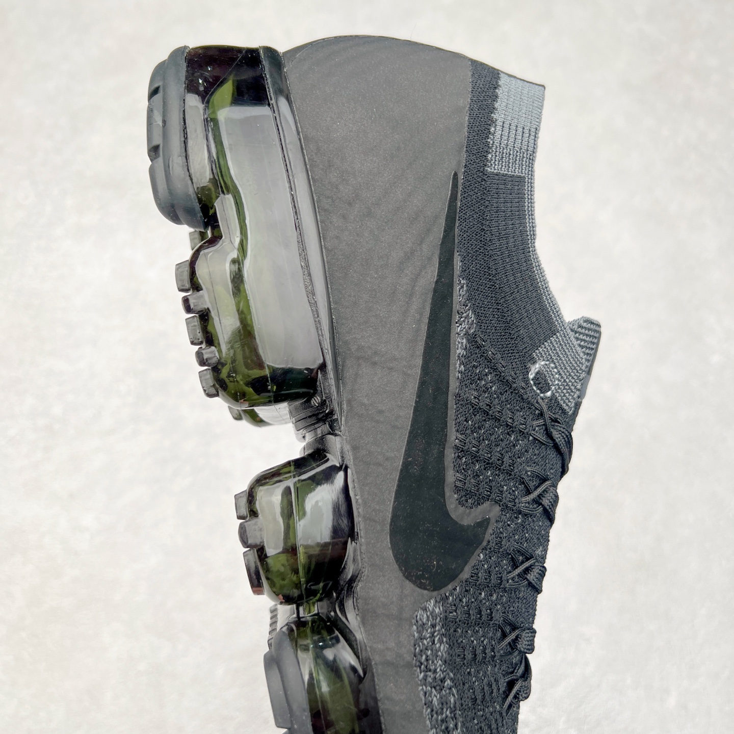 图片[6]-＃纯原 NK Air VaporMax Flyknit 2018大气垫百搭慢跑鞋 849558-007 德产斯托尔针织横机生产原档案针织鞋面 侧面\\\”鱼骨线\\\”清晰立体 原底气垫 细节诠释一切质疑 原产标加持 换盒过验 实拍调校N版已经零色差零失真 百分百还原实物色彩所见即所得 不存在货不对板色差等低级问题 选购参考实物拍摄 不混卖不参货 只用心做好货严格选品 承诺混一赔十 尺码：36 36.5 37.5 38 38.5 39 40 40.5 41 42 42.5 43 44 44.5 45-选品中心