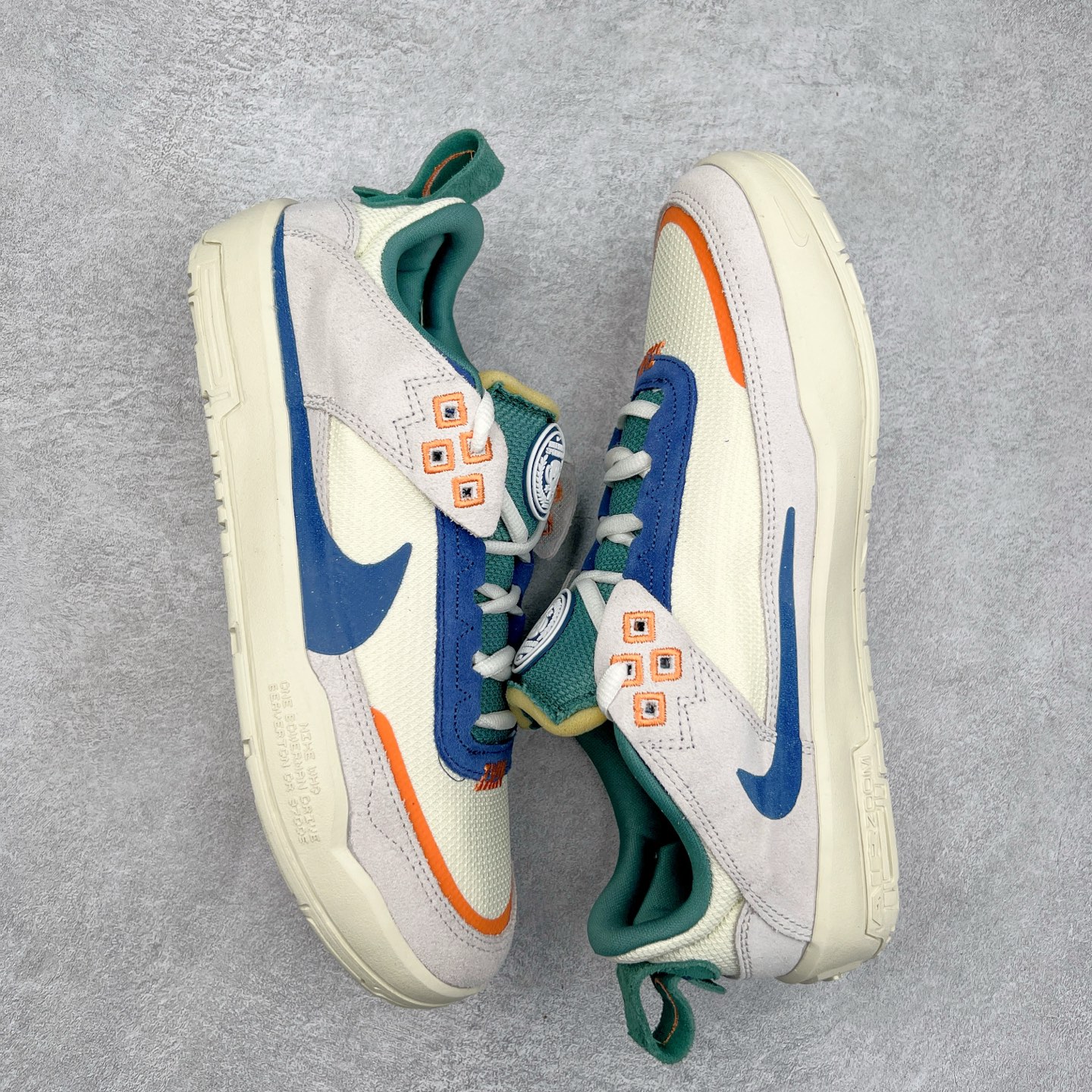 图片[3]-NK SB Day One 低帮休闲板鞋 HM3720-141 鞋款搭载Air Zoom缓震气垫，采用包边结构工艺轻盈柔韧，缔造非凡触板感。织物材料，舒适出众 翻毛皮覆面经久耐穿，塑就挚爱踢板体验。尺码：35.5 36 36.5 37.5 38 38.5 39 40 40.5 41 42 42.5 43 44 44.5 45-选品中心