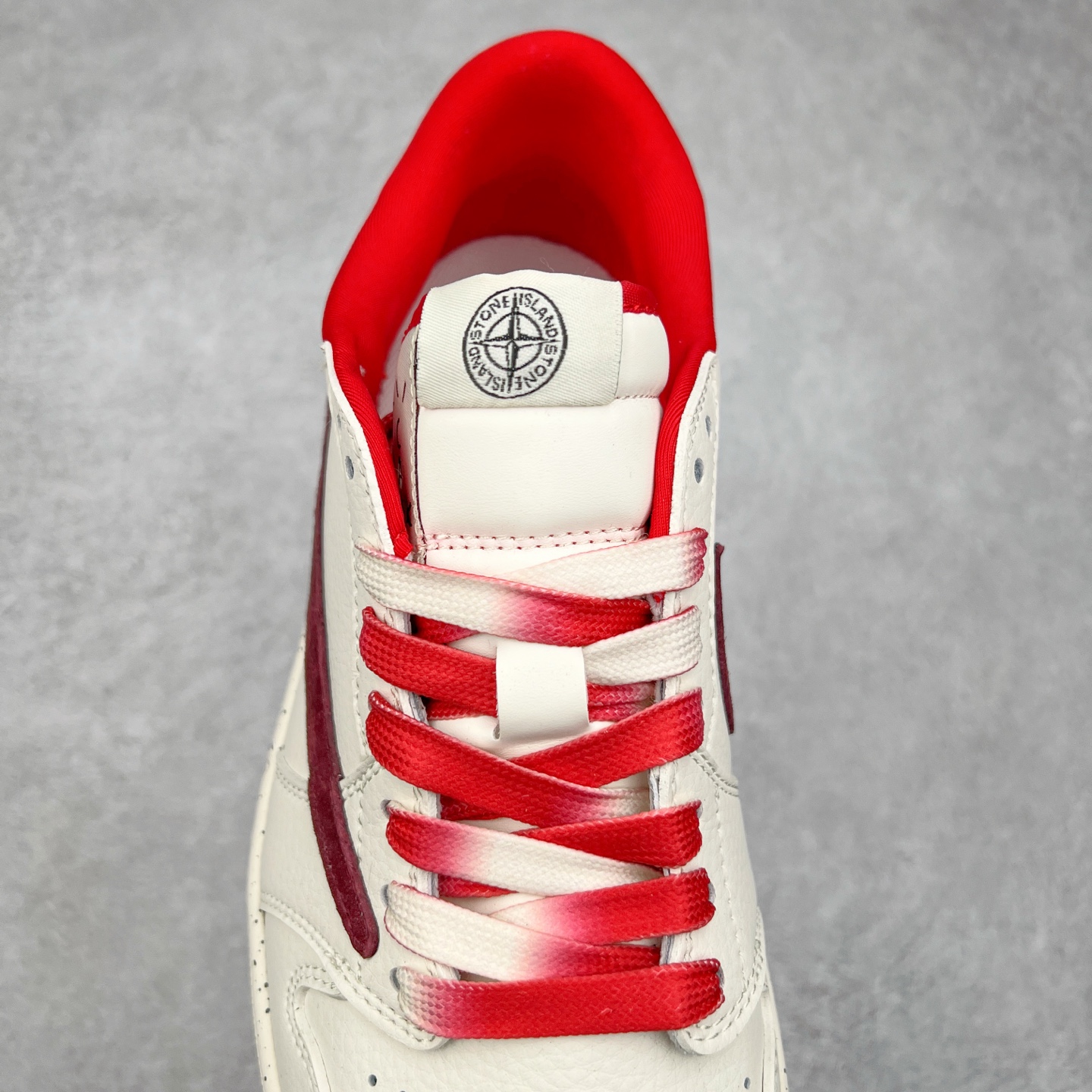 图片[5]-TS x Air Jordan AJ1 Low 倒钩低帮联名定制配色 CF3688-077 原厂内置气垫魔块 A模大底 头层小牛皮 鞋舌AJ原厂专用牛津布+AJ专用反口珍珠布+原厂无杂质高弹内里海棉+特殊封边弹力鞋带 实拍调校N版已经零色差零失真 百分百还原实物色彩所见即所得 不存在货不对板色差等低级问题 选购参考实物拍摄 不混卖不参货 只用心做好货严格选品 承诺混一赔十 尺码：36 36.5 37.5 38 38.5 39 40 40.5 41 42 42.5 43 44 44.5 45-选品中心