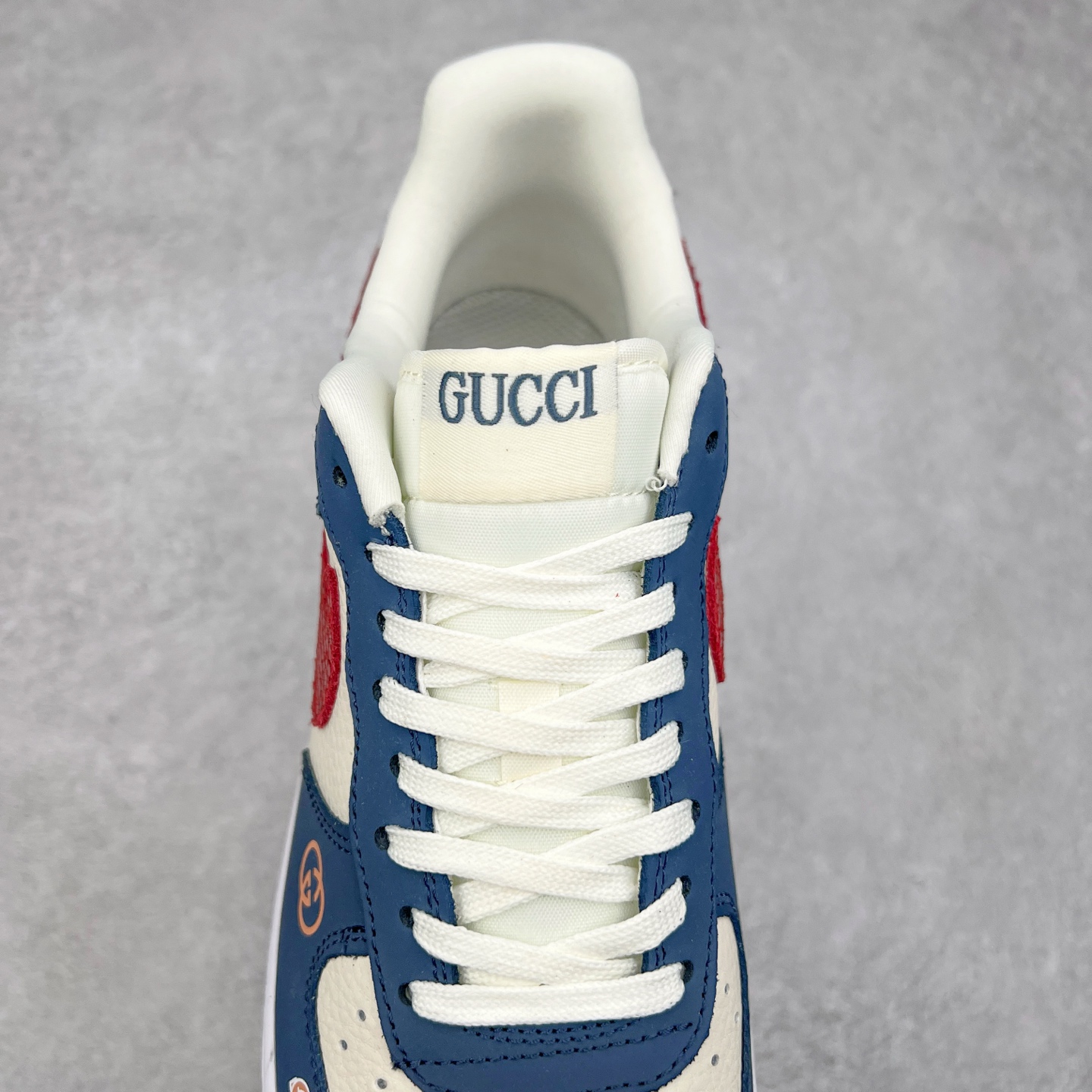 图片[5]-NK Air Force 1´07 Low 空军一号低帮百搭休闲运动板鞋 DF0188-039 柔软、弹性十足的缓震性能和出色的中底设计 横跨复古与现代的外型结合 造就出风靡全球 三十多年的Force 1 直到今天还深受青睐 实拍调校N版已经零色差零失真 百分百还原实物色彩所见即所得 不存在货不对板色差等低级问题 选购参考实物拍摄 不混卖不参货 只用心做好货严格选品 承诺混一赔十 尺码：36 36.5 37.5 38 38.5 39 40 40.5 41 42 42.5 43 44 44.5 45-选品中心