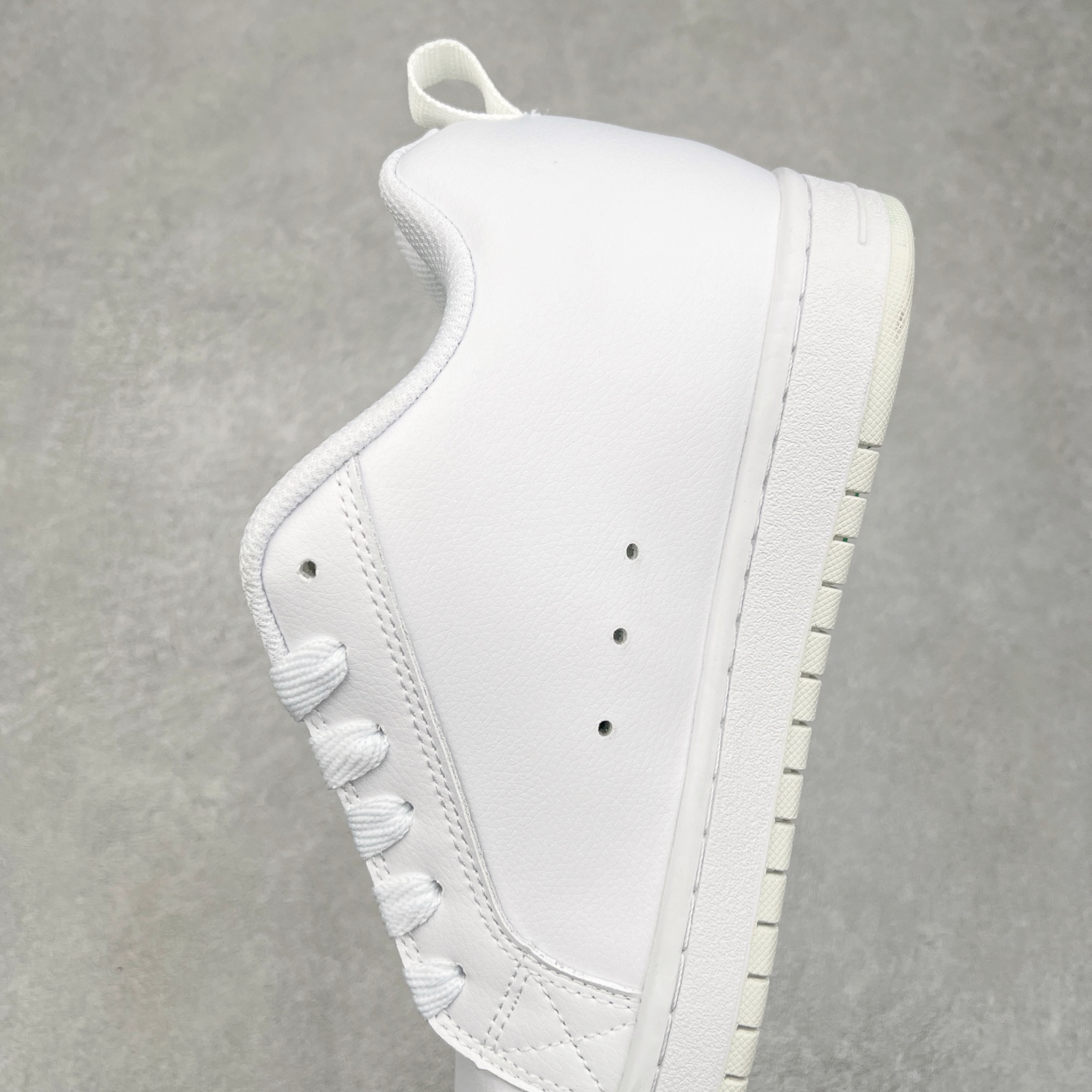 图片[7]-DC Shoes 牛皮百搭潮流时尚面包鞋低帮板鞋 实拍调校N版已经零色差零失真 百分百还原实物色彩所见即所得 不存在货不对板色差等低级问题 选购参考实物拍摄 不混卖不参货 只用心做好货严格选品 承诺混一赔十 尺码：36 36.5 37.5 38 38.5 39 40 40.5 41 42 42.5 43 44 44.5 45-选品中心