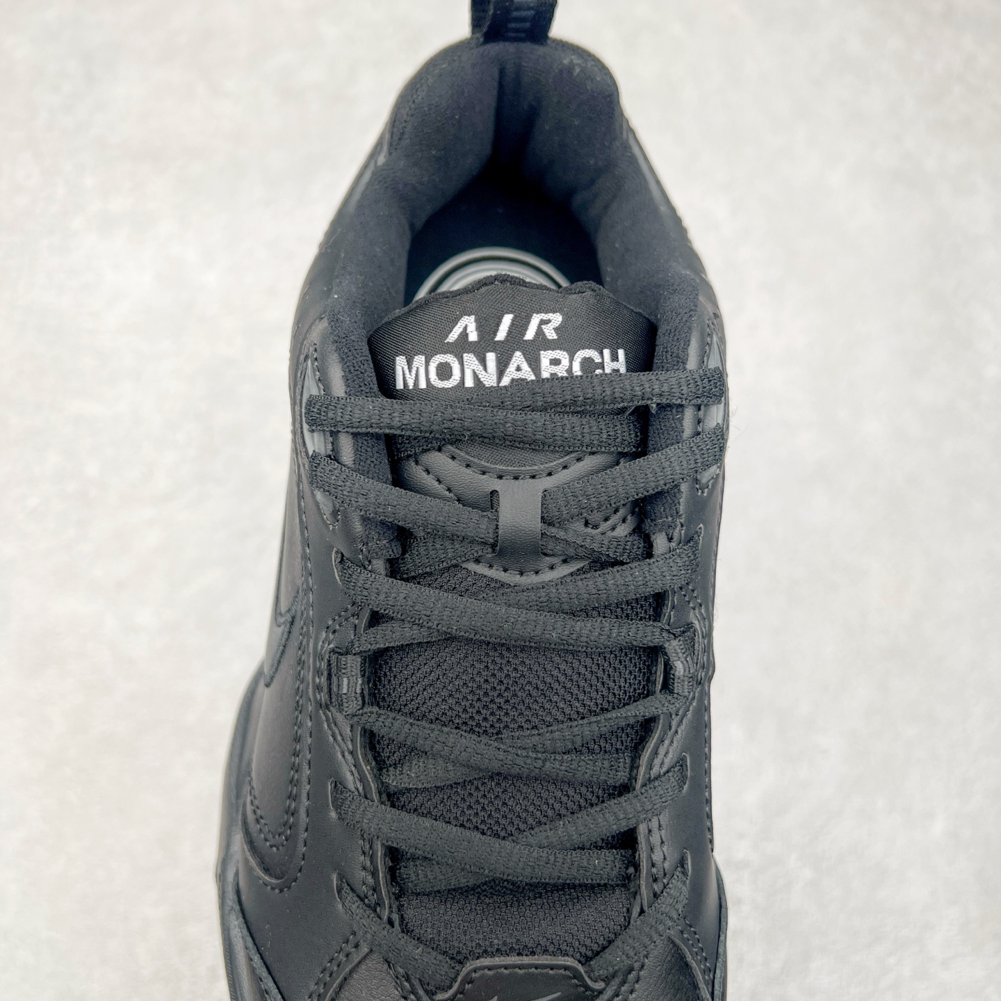 图片[5]-NK Air Monarch IV M2K Tekno 复古运动老爹鞋 正确原楦开发版型 内置Air气垫版本 细节完美还原 复古潮流优质皮革打造鞋面 夸张流线极符 风靡老爹元素 外形延续当下潮流得未来感老爹鞋 设计干净配色风格也带有浓郁的复古感受 极为独特 货号：415445-188 尺码：36 36.5 37.5 38 38.5 39 40 40.5 41 42 42.5 43 44 44.5 45-选品中心