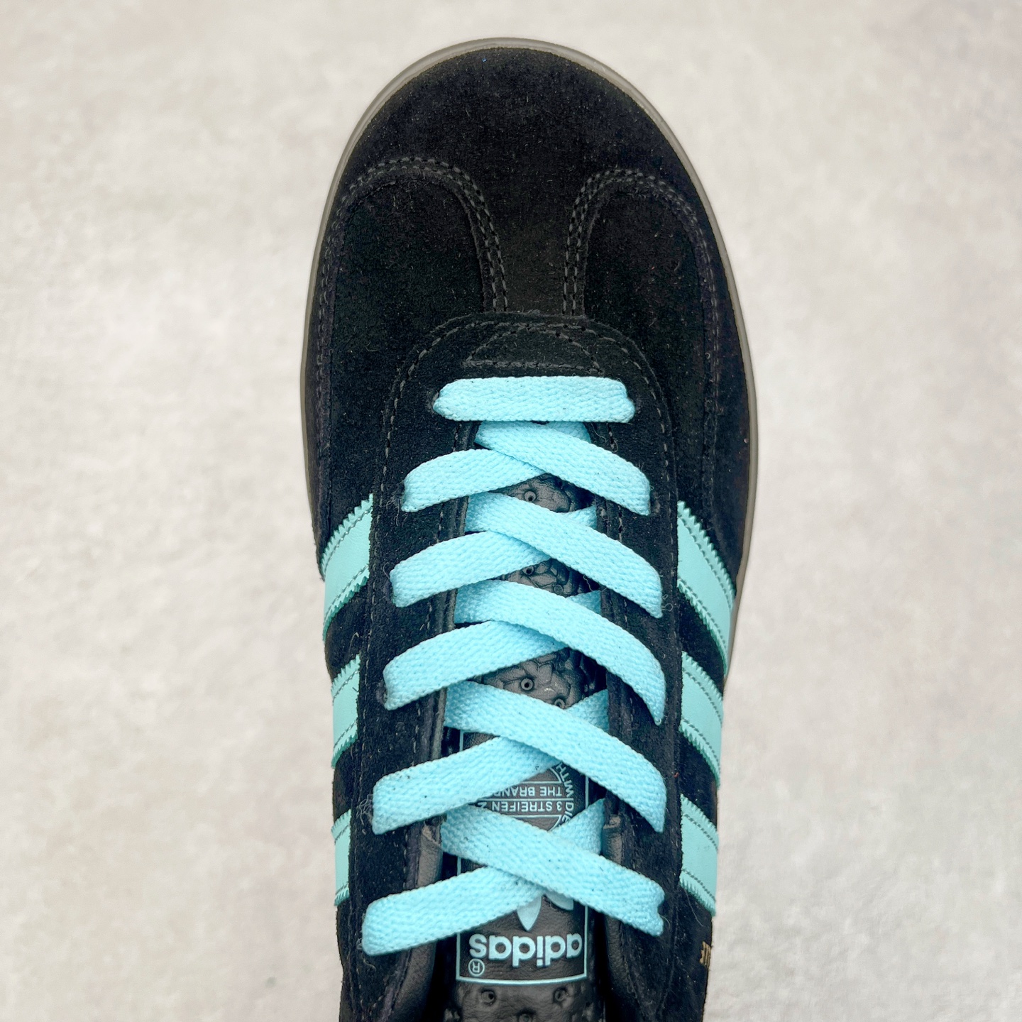 图片[4]-AD Gazelle Indoor Trainers 羚羊内训系列低帮复古百搭休闲运动德训风板鞋 JR7112 90年代经典的复刻版！自60年代以足球训练鞋面世以来,Gazelle就以其经典设计席卷全球。1991年版本的复刻,再造经典Gazelle。采用皮革打造,搭配浊色细节,让这款经典更加简约。尺码：36 36⅔ 37⅓ 38 38⅔ 39⅓ 40 40⅔ 41⅓ 42 42⅔ 43⅓ 44⅓ 44⅔ 45-选品中心