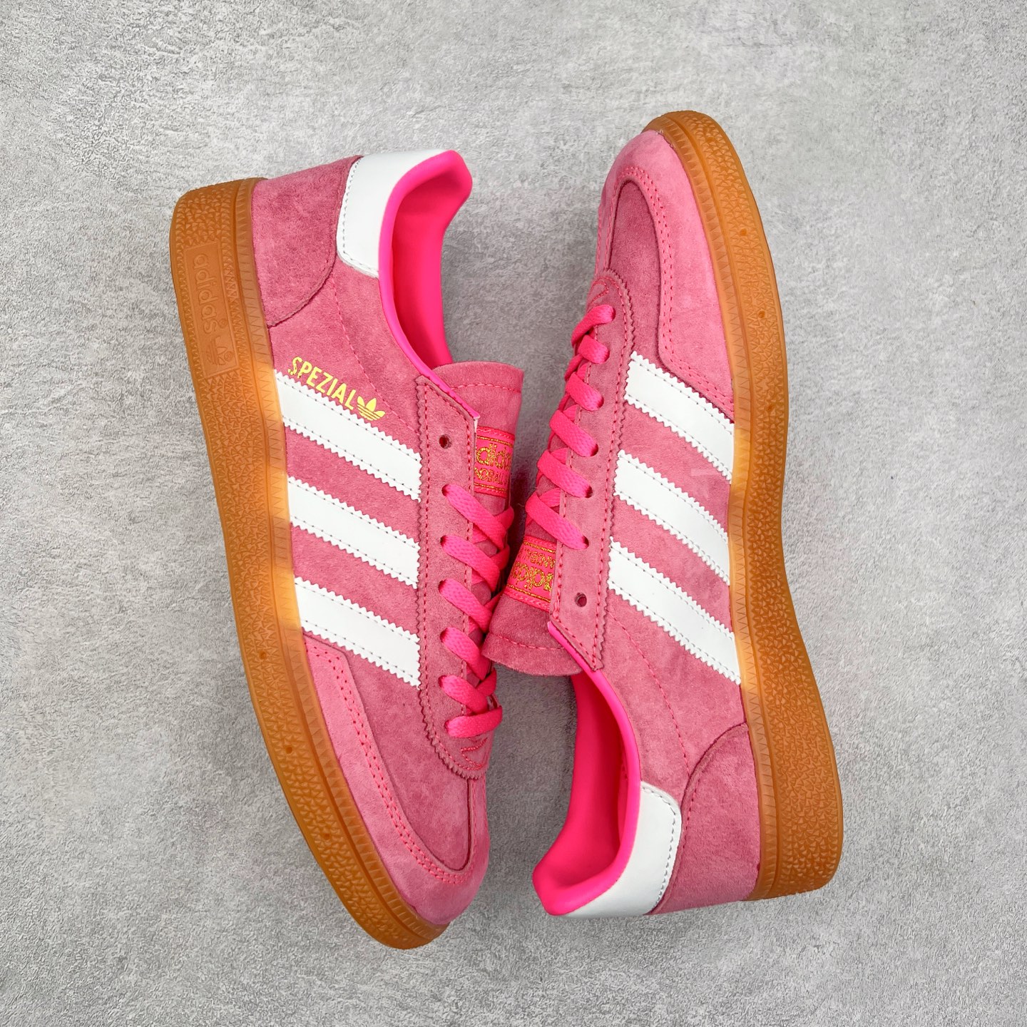 图片[3]-AD Gazelle Indoor Trainers 羚羊内训系列低帮复古百搭休闲运动德训风板鞋 JI2654 90年代经典的复刻版！自60年代以足球训练鞋面世以来,Gazelle就以其经典设计席卷全球。1991年版本的复刻,再造经典Gazelle。采用皮革打造,搭配浊色细节,让这款经典更加简约。尺码：36 36⅔ 37⅓ 38 38⅔ 39⅓ 40 40⅔ 41⅓ 42 42⅔ 43⅓ 44⅓ 44⅔ 45-选品中心