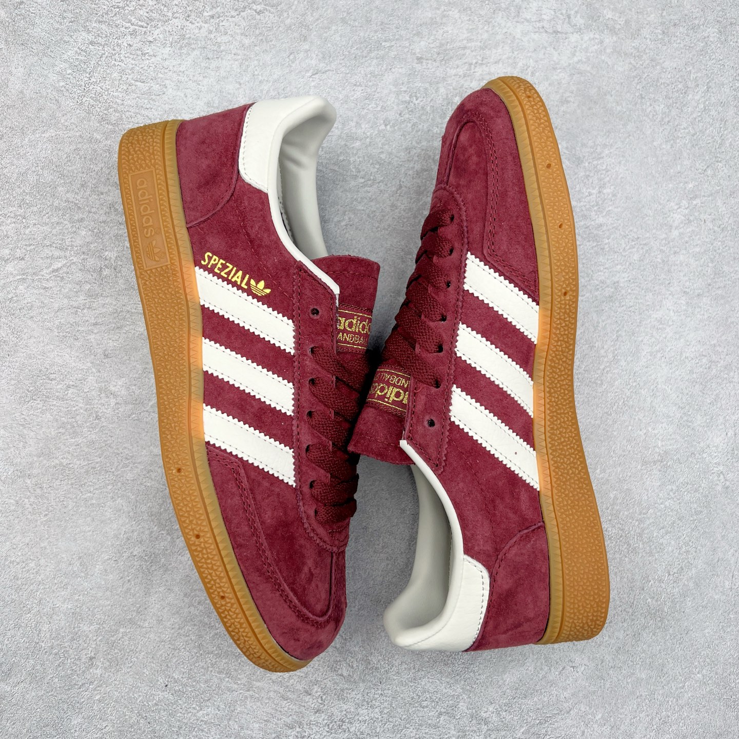 图片[3]-AD Gazelle Indoor Trainers 羚羊内训系列低帮复古百搭休闲运动德训风板鞋 JI1020 90年代经典的复刻版！自60年代以足球训练鞋面世以来,Gazelle就以其经典设计席卷全球。1991年版本的复刻,再造经典Gazelle。采用皮革打造,搭配浊色细节,让这款经典更加简约。尺码：36 36⅔ 37⅓ 38 38⅔ 39⅓ 40 40⅔ 41⅓ 42 42⅔ 43⅓ 44⅓ 44⅔ 45-选品中心