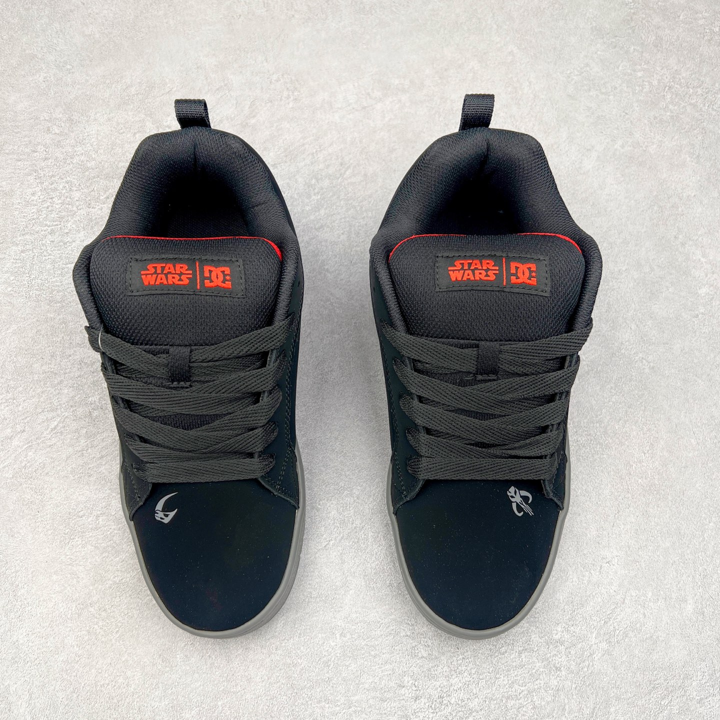 图片[2]-DC Shoes 牛皮百搭潮流时尚面包鞋低帮板鞋 实拍调校N版已经零色差零失真 百分百还原实物色彩所见即所得 不存在货不对板色差等低级问题 选购参考实物拍摄 不混卖不参货 只用心做好货严格选品 承诺混一赔十 尺码：36 36.5 37.5 38 38.5 39 40 40.5 41 42 42.5 43 44 44.5 45-选品中心