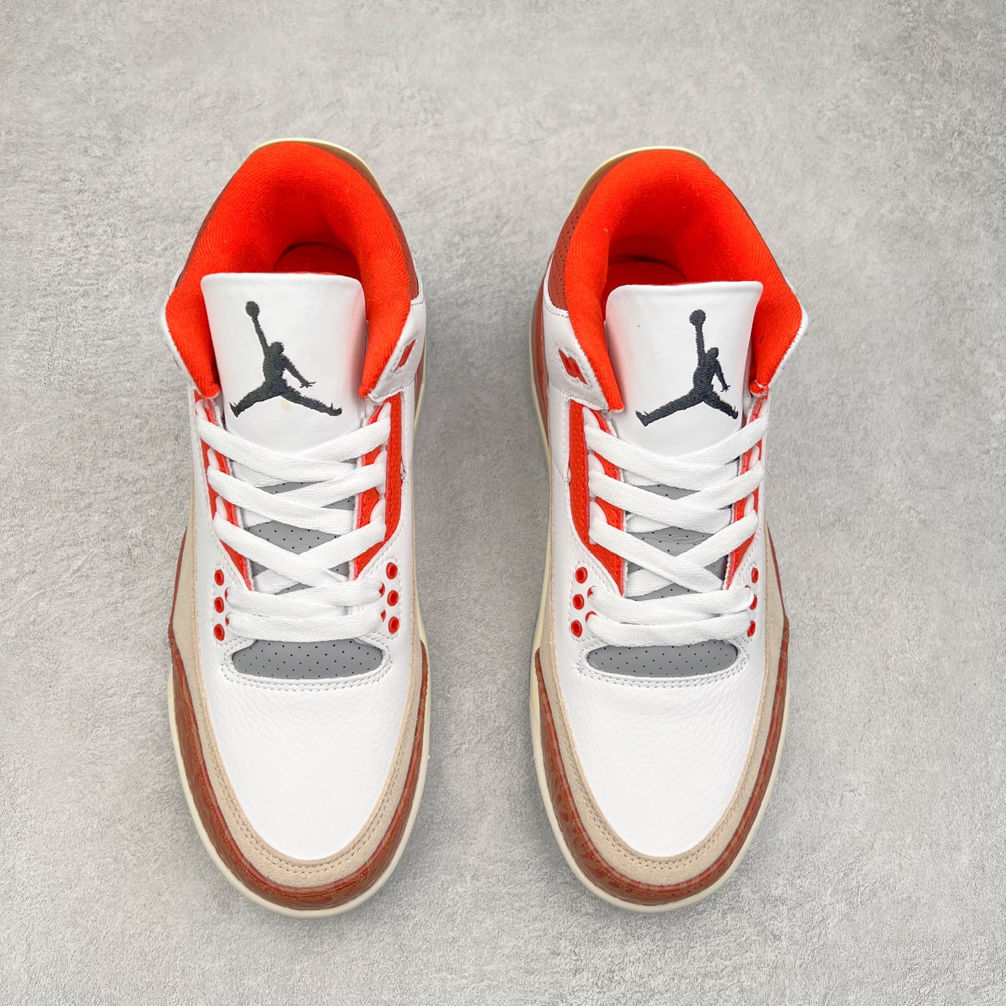 图片[2]-＃头层特价福利 Air Jordan AJ3 Retro 系列 头层皮料加持 大厂出品 原纸板楦头开发 完美鞋型匹配公司货 正确TPU鞋舌锁扣 乳胶鞋垫 最新原厂底模 大底卡色咬花完美 鞋柜必备鞋款 终端现货供应 尺码：36 36.5 37.5 38 38.5 39 40 40.5 41 42 42.5 43 44 44.5 45 46-选品中心