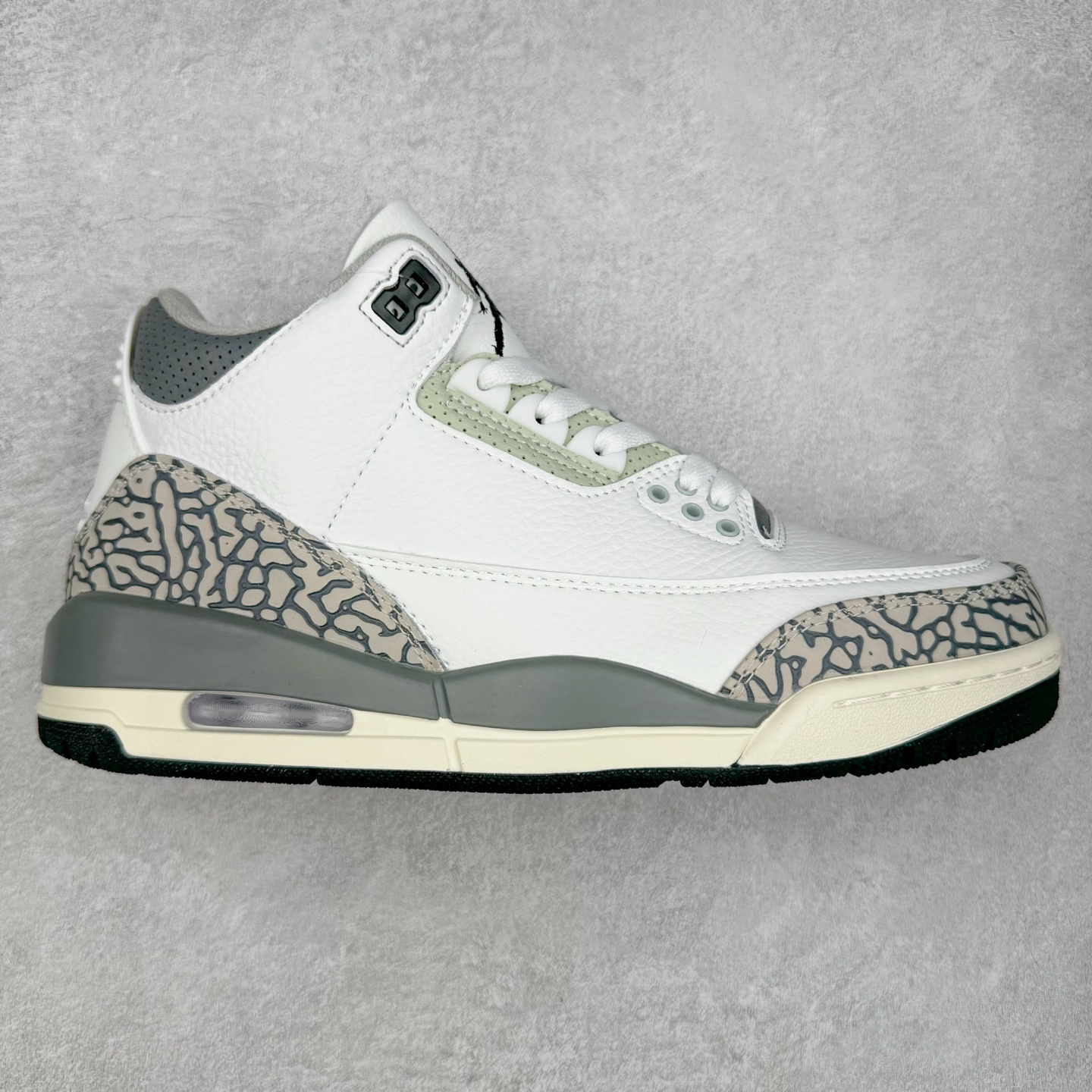 图片[6]-＃头层特价福利 Air Jordan AJ3 Retro 系列 头层皮料加持 大厂出品 原纸板楦头开发 完美鞋型匹配公司货 正确TPU鞋舌锁扣 乳胶鞋垫 最新原厂底模 大底卡色咬花完美 鞋柜必备鞋款 终端现货供应 尺码：36 36.5 37.5 38 38.5 39 40 40.5 41 42 42.5 43 44 44.5 45 46-选品中心
