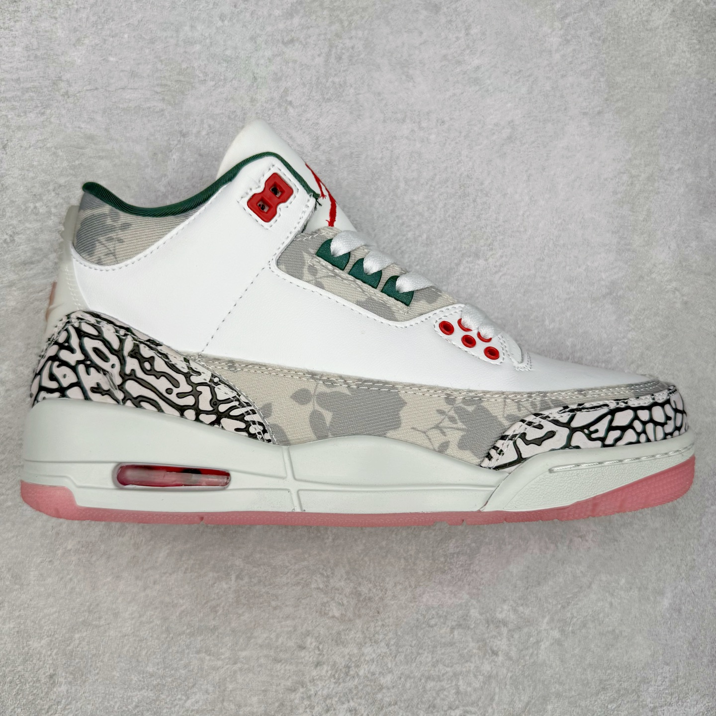 ＃头层特价福利 Air Jordan AJ3 Retro 系列 头层皮料加持 大厂出品 原纸板楦头开发 完美鞋型匹配公司货 正确TPU鞋舌锁扣 乳胶鞋垫 最新原厂底模 大底卡色咬花完美 鞋柜必备鞋款 终端现货供应 尺码：36 36.5 37.5 38 38.5 39 40 40.5 41 42 42.5 43 44 44.5 45 46-选品中心