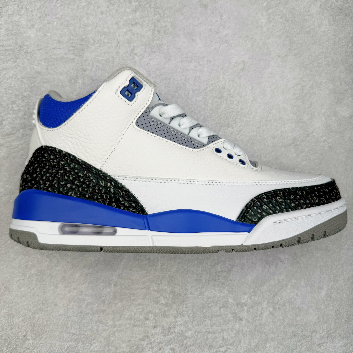 图片[9]-＃头层特价福利 Air Jordan AJ3 Retro 系列 头层皮料加持 大厂出品 原纸板楦头开发 完美鞋型匹配公司货 正确TPU鞋舌锁扣 乳胶鞋垫 最新原厂底模 大底卡色咬花完美 鞋柜必备鞋款 终端现货供应 尺码：36 36.5 37.5 38 38.5 39 40 40.5 41 42 42.5 43 44 44.5 45 46-选品中心