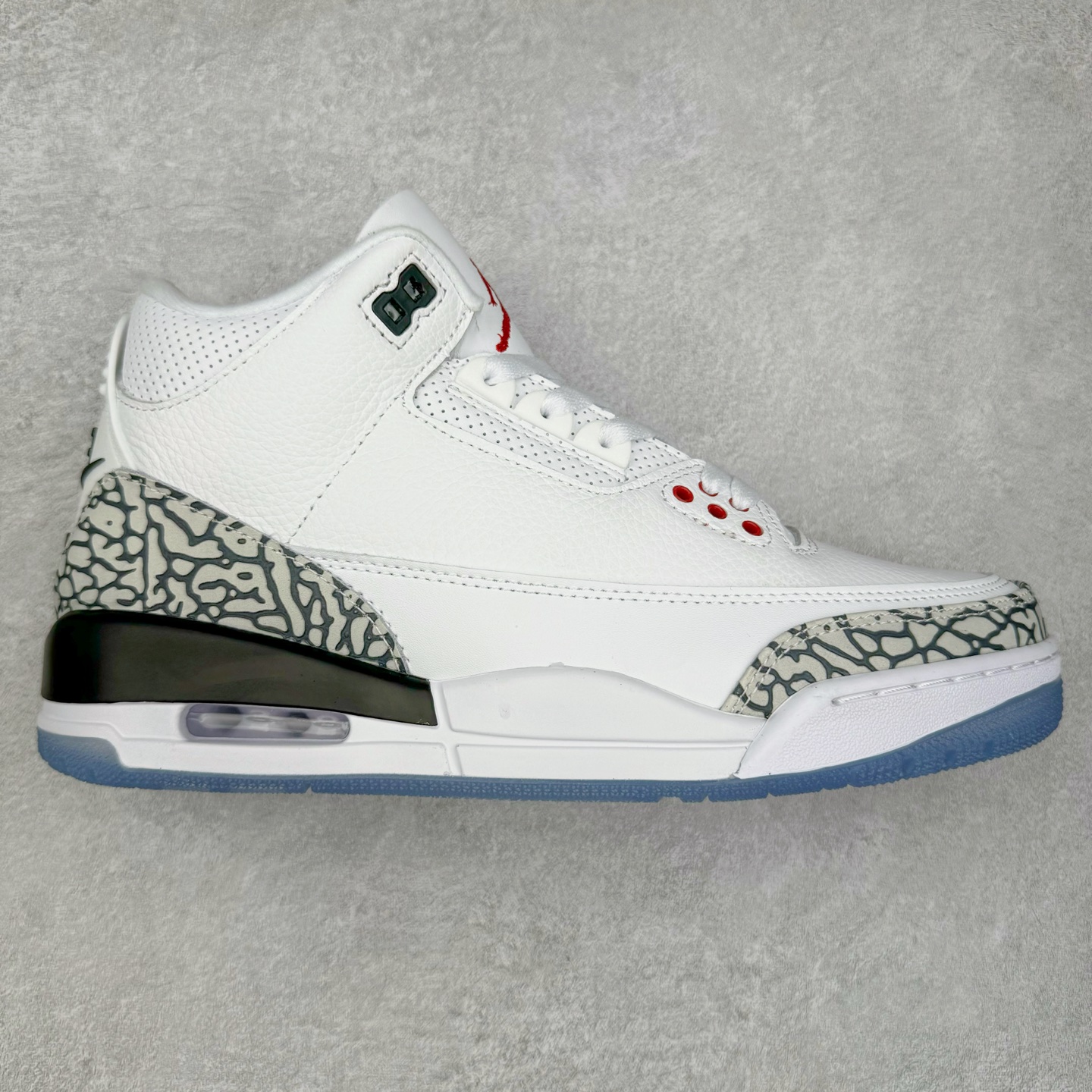 图片[6]-＃头层特价福利 Air Jordan AJ3 Retro 系列 头层皮料加持 大厂出品 原纸板楦头开发 完美鞋型匹配公司货 正确TPU鞋舌锁扣 乳胶鞋垫 最新原厂底模 大底卡色咬花完美 鞋柜必备鞋款 终端现货供应 尺码：36 36.5 37.5 38 38.5 39 40 40.5 41 42 42.5 43 44 44.5 45 46-选品中心